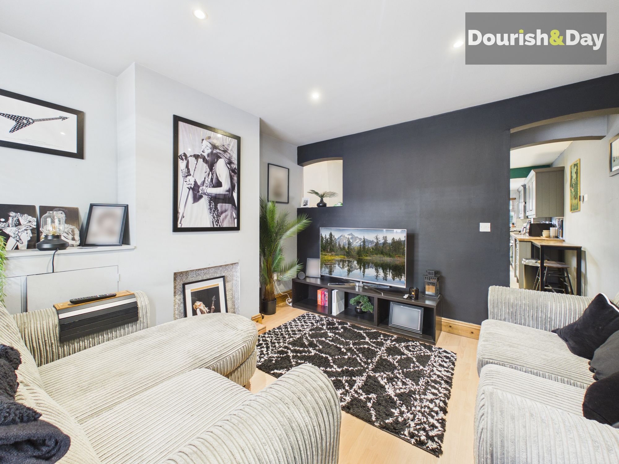 2 bed terraced house for sale in Victoria Terrace, Stafford, ST16  - Property Image 2