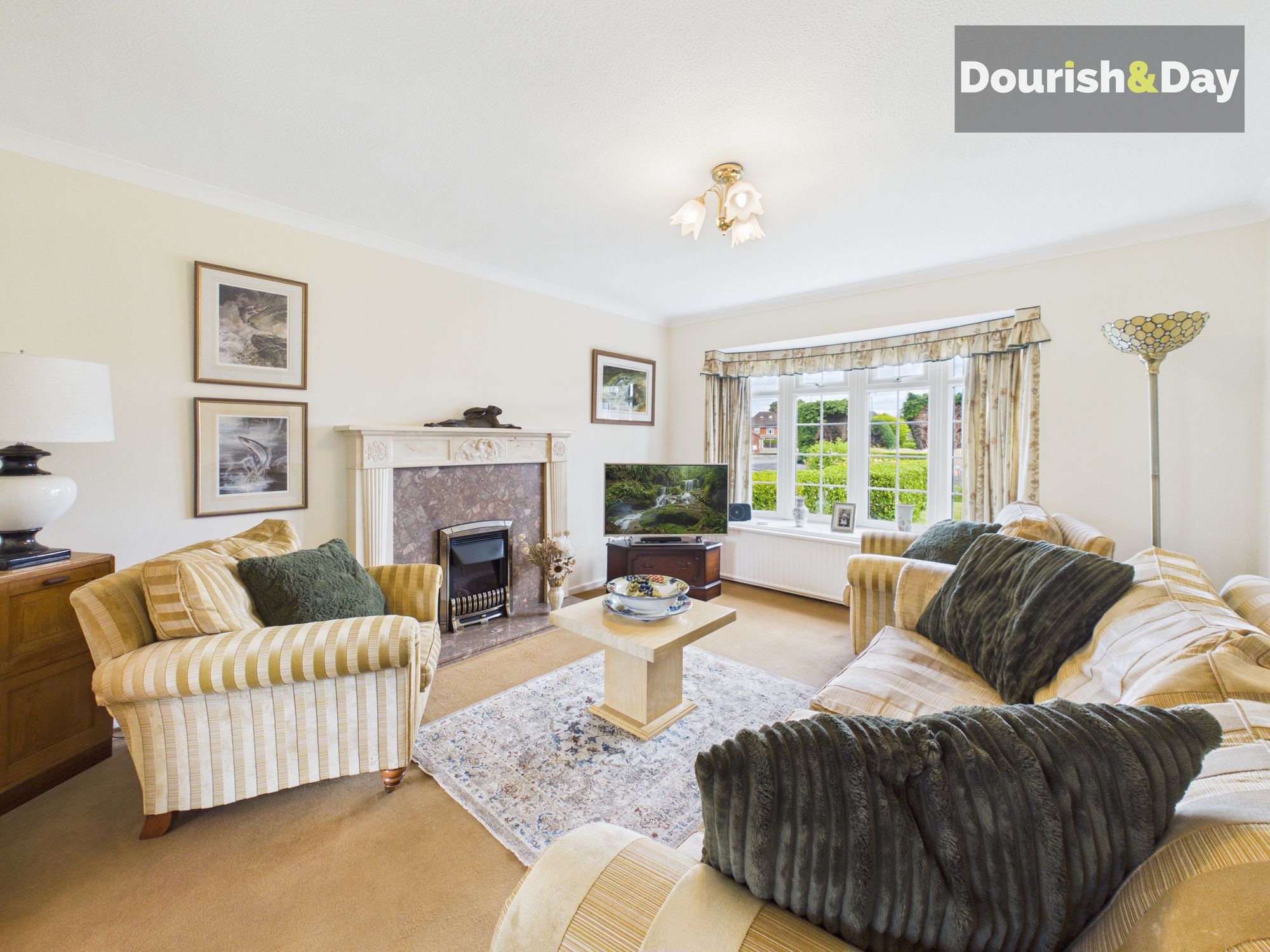 4 bed detached house for sale in Creswell Farm Drive, Stafford, ST16  - Property Image 4
