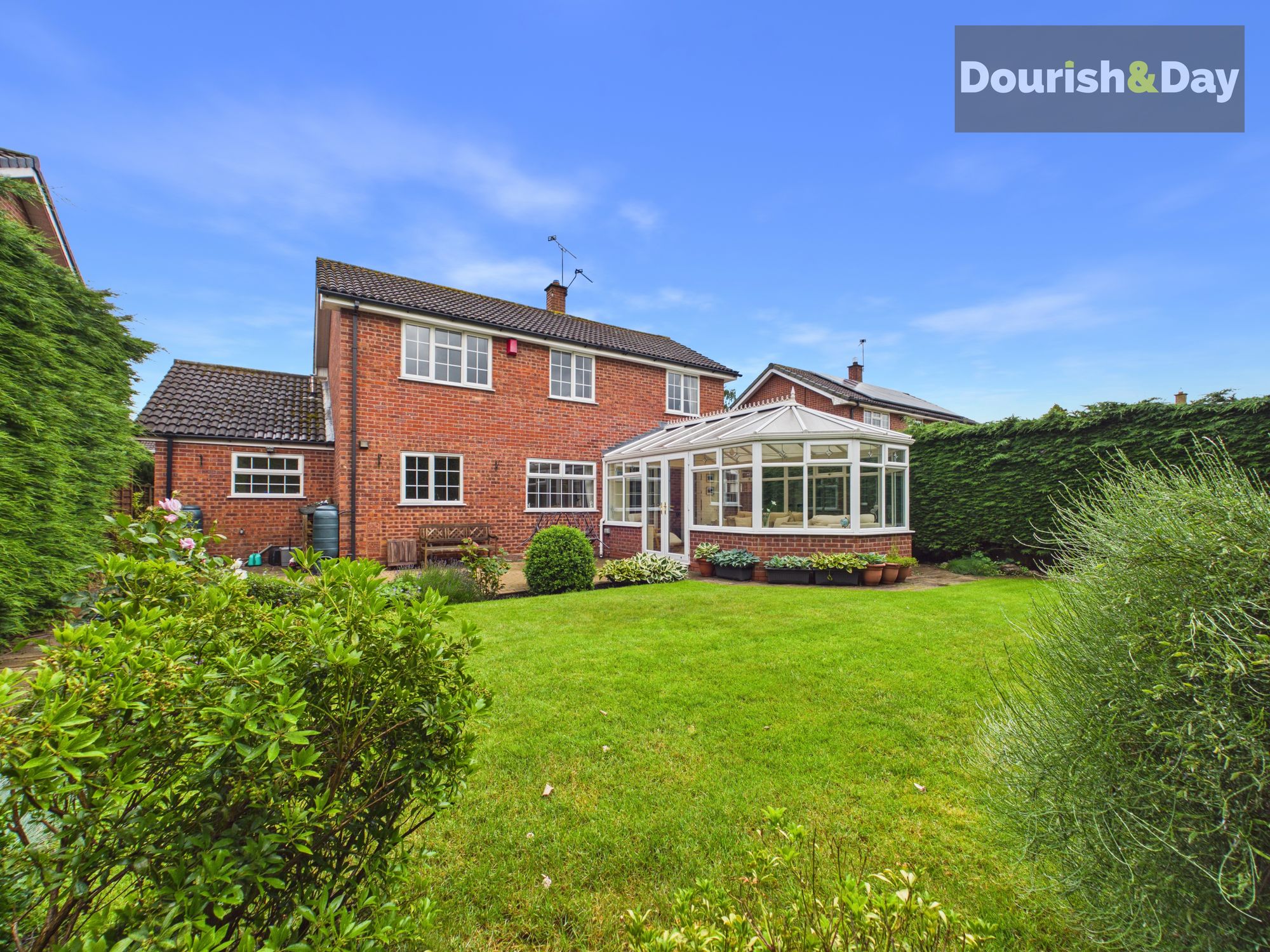 4 bed detached house for sale in Brookside, Ranton, Staffordshire, ST18 - Property Image 27