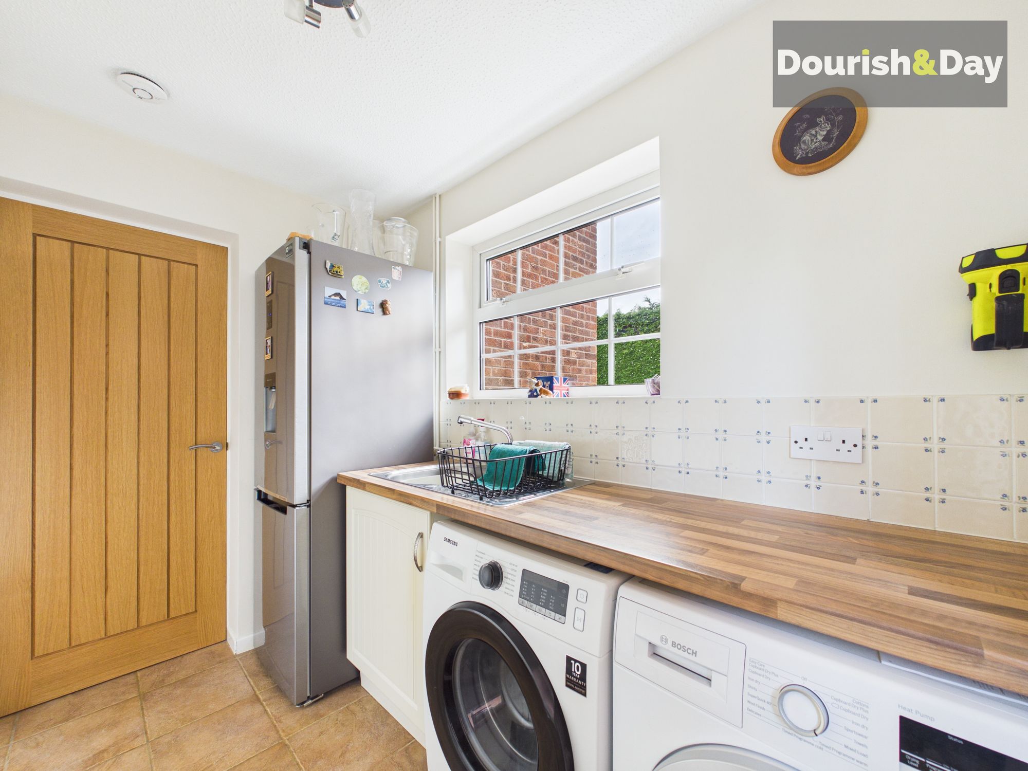 4 bed detached house for sale in Brookside, Ranton, Staffordshire, ST18 - Property Image 17