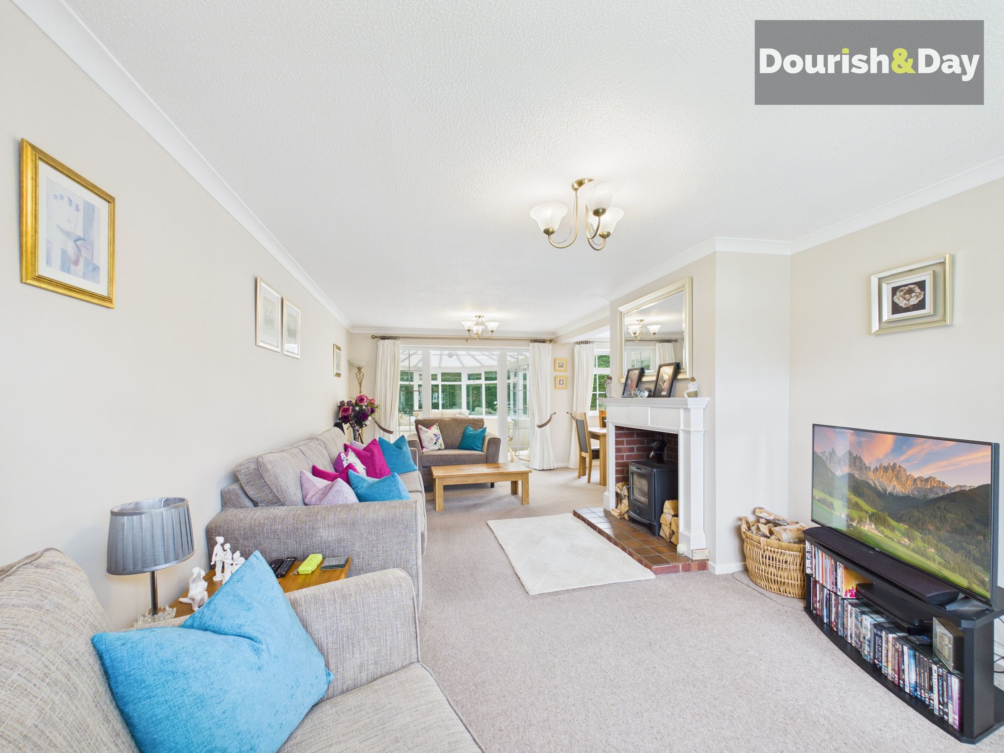 4 bed detached house for sale in Brookside, Ranton, Staffordshire, ST18 - Property Image 9