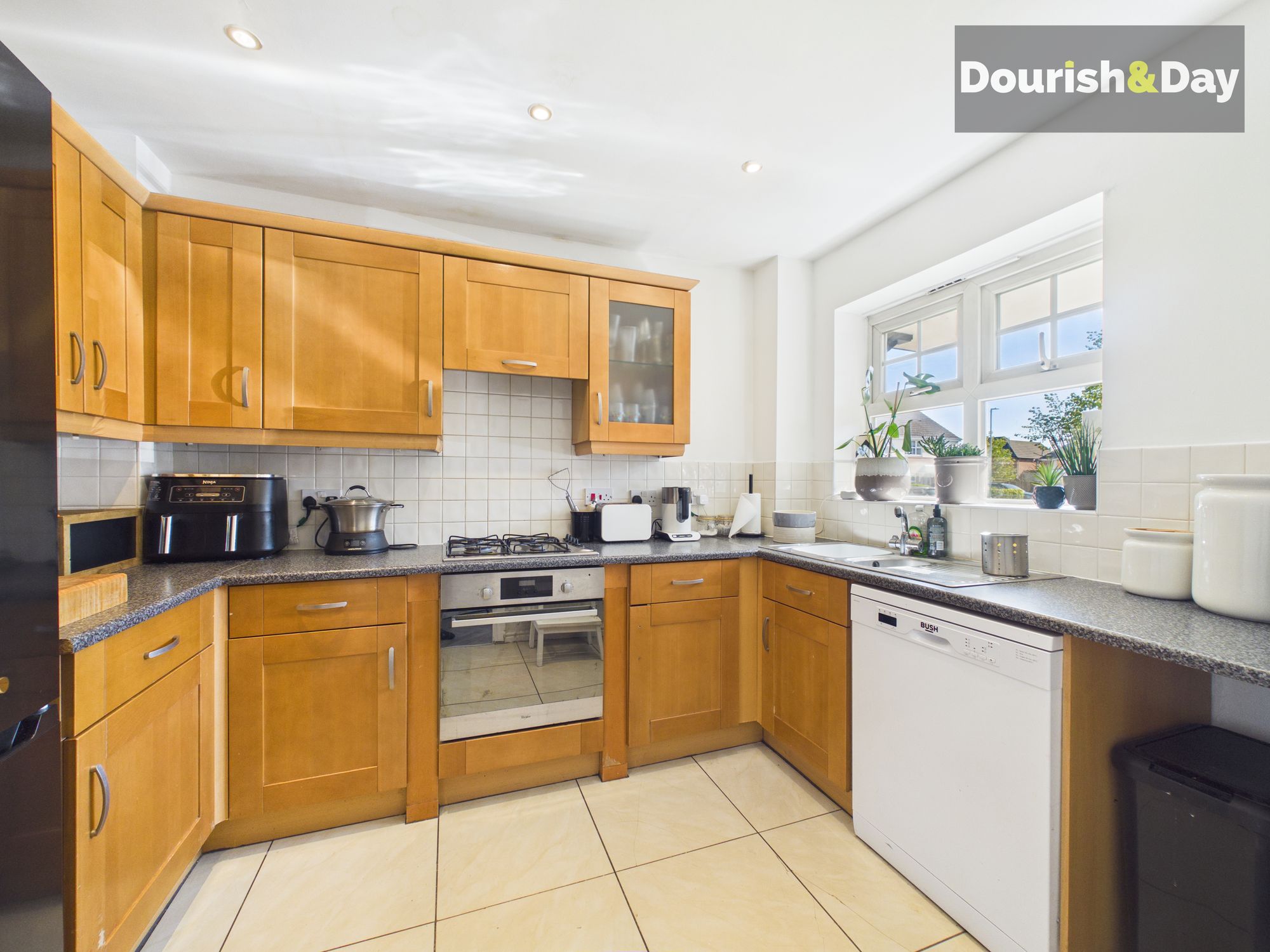 3 bed detached house for sale in Romesco Way, Stafford, ST17 - Property Image 3