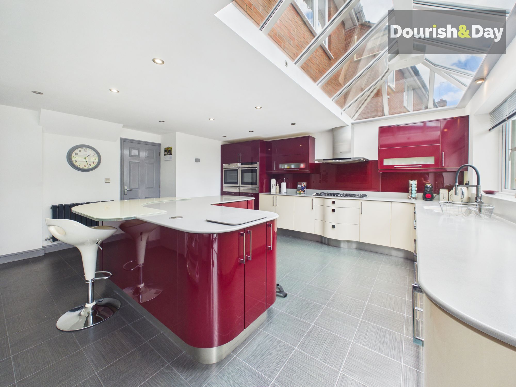 4 bed detached house for sale in Holyrood Close, Stafford, ST18 - Property Image 4