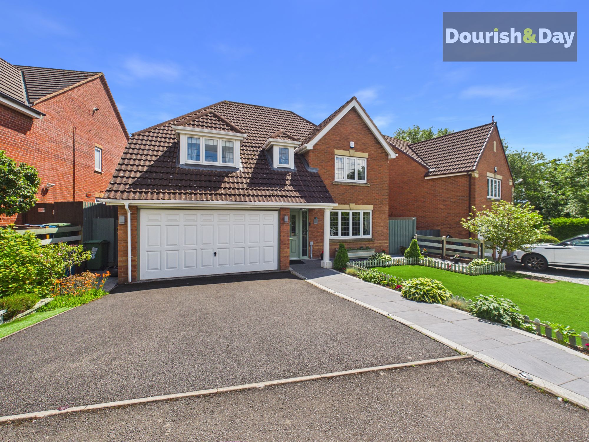 4 bed detached house for sale in Holyrood Close, Stafford, ST18 - Property Image 1