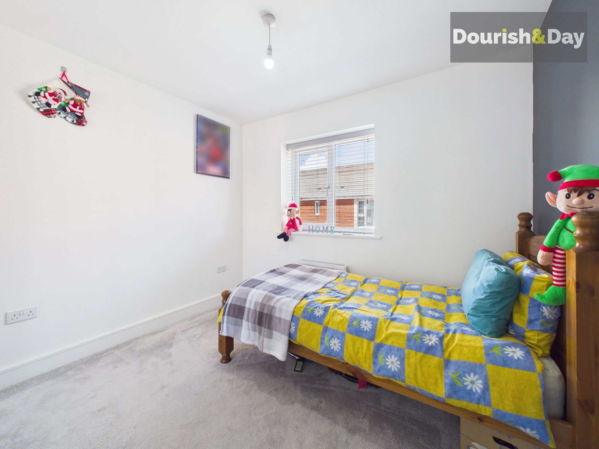 3 bed detached house for sale in Allium Road, Stafford, ST17 - Property Image 9
