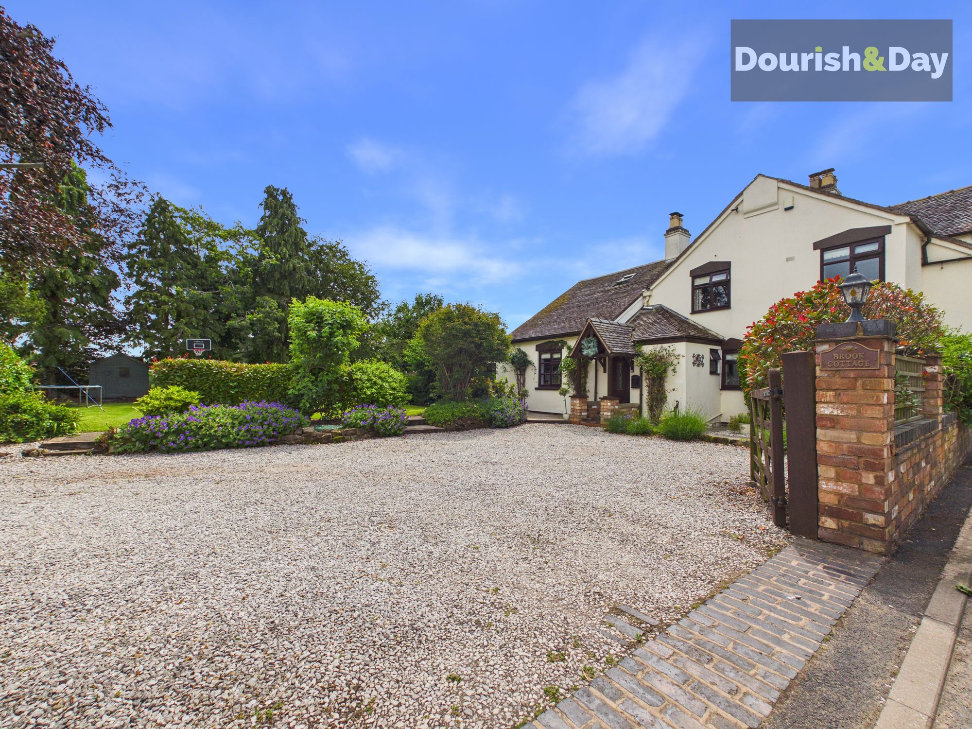 4 bed detached house for sale in Old Rickerscote Lane, Stafford, ST17