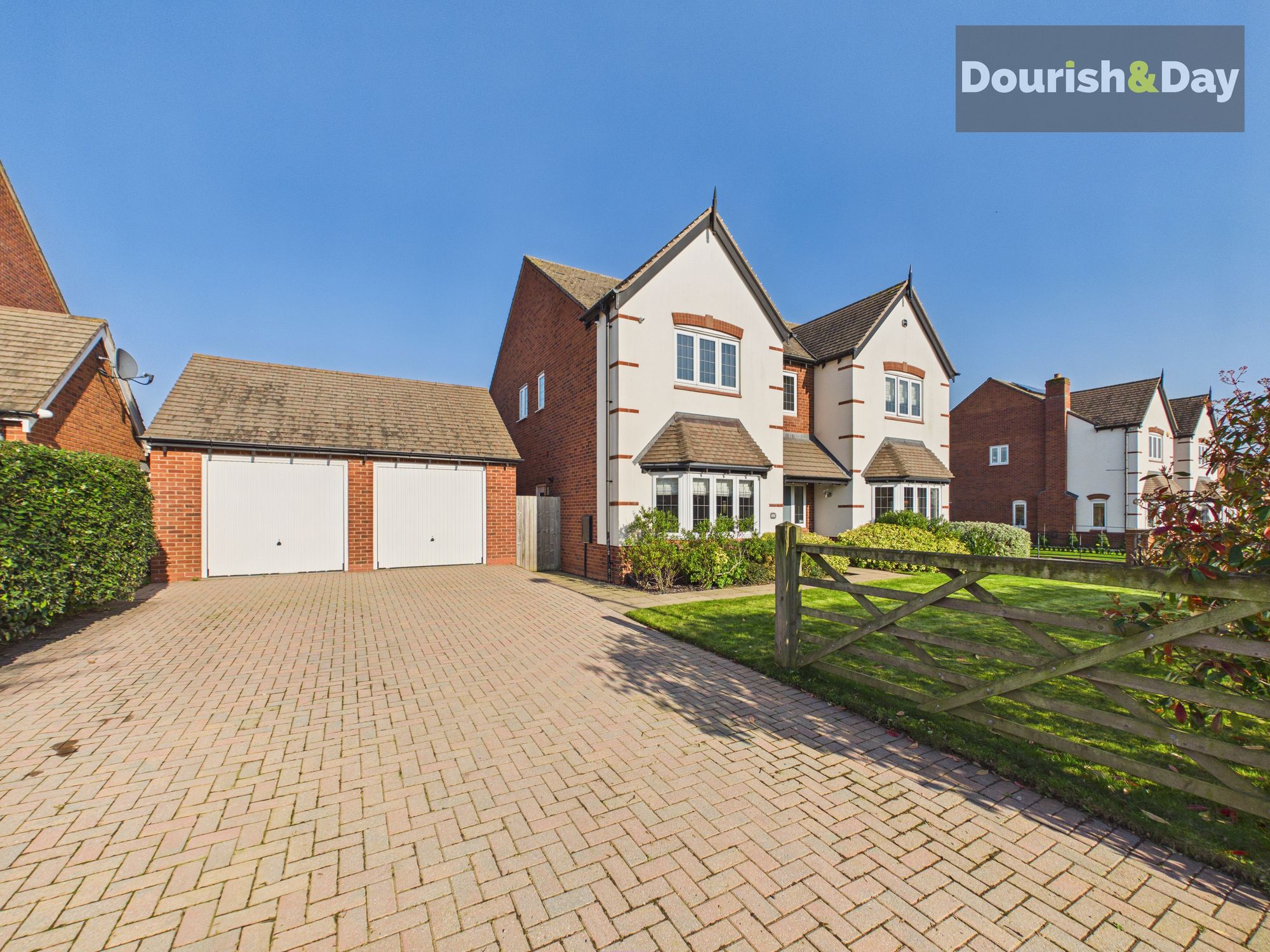 5 bed detached house for sale in Knightley Road, Gnosall, ST20