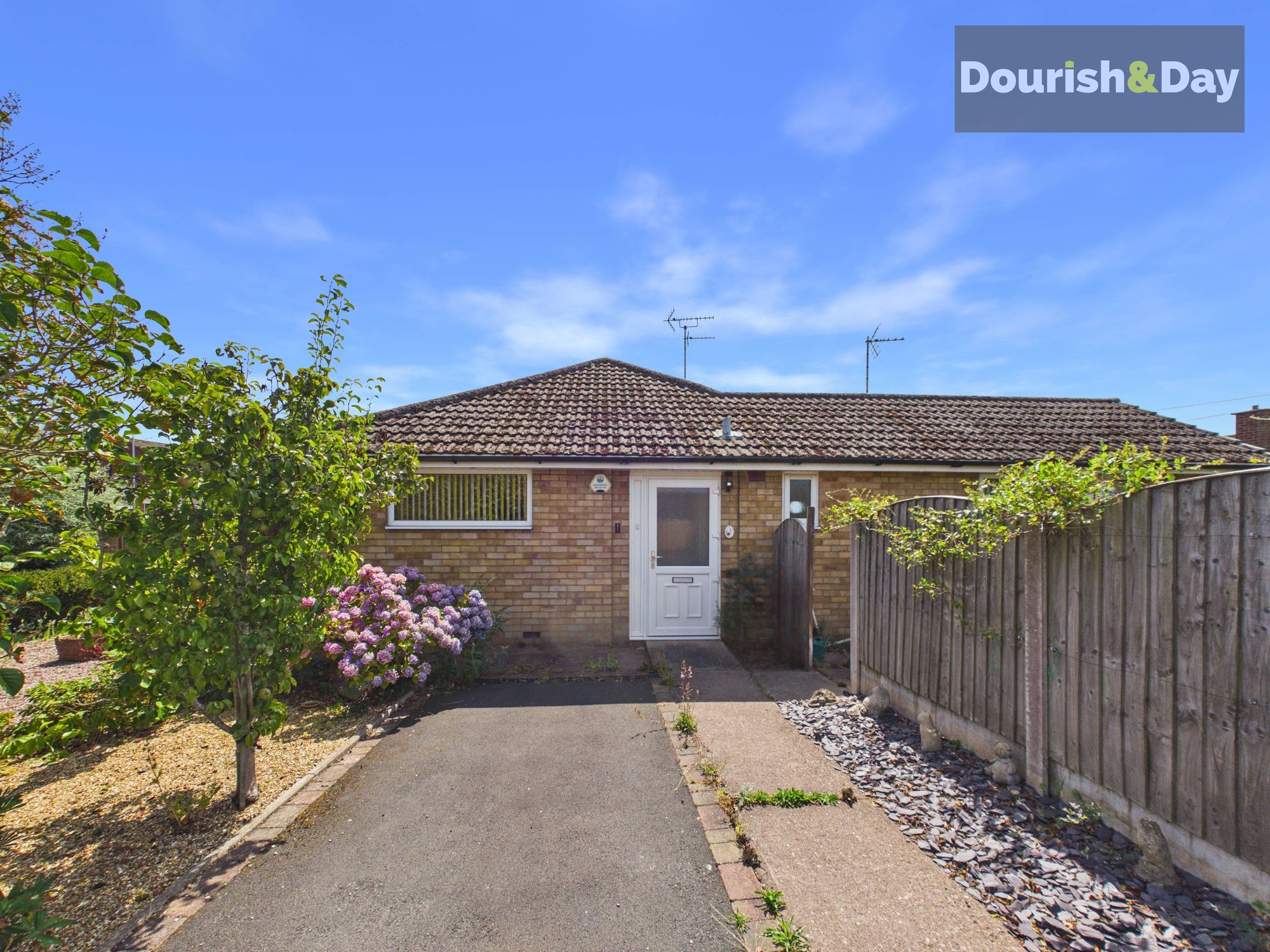 2 bed semi-detached house for sale in St. Michaels Close, Stafford, ST17 - Property Image 19