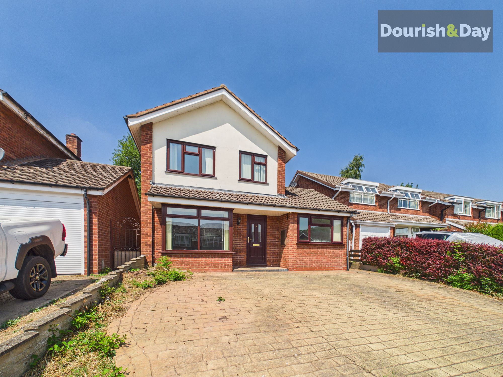 3 bed detached house for sale in Shelley Close, Little Haywood, ST18 - Property Image 1