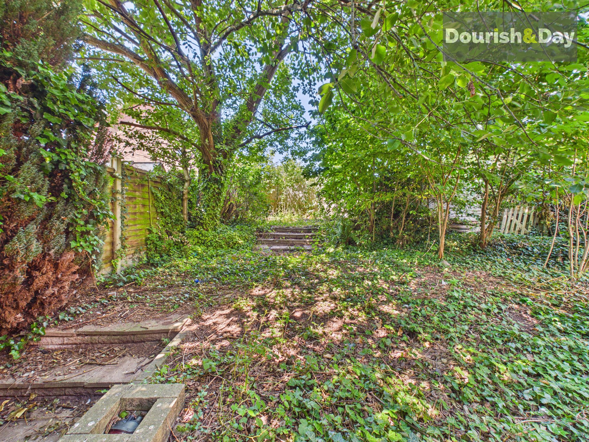 3 bed detached house for sale in Shelley Close, Little Haywood, ST18 - Property Image 20