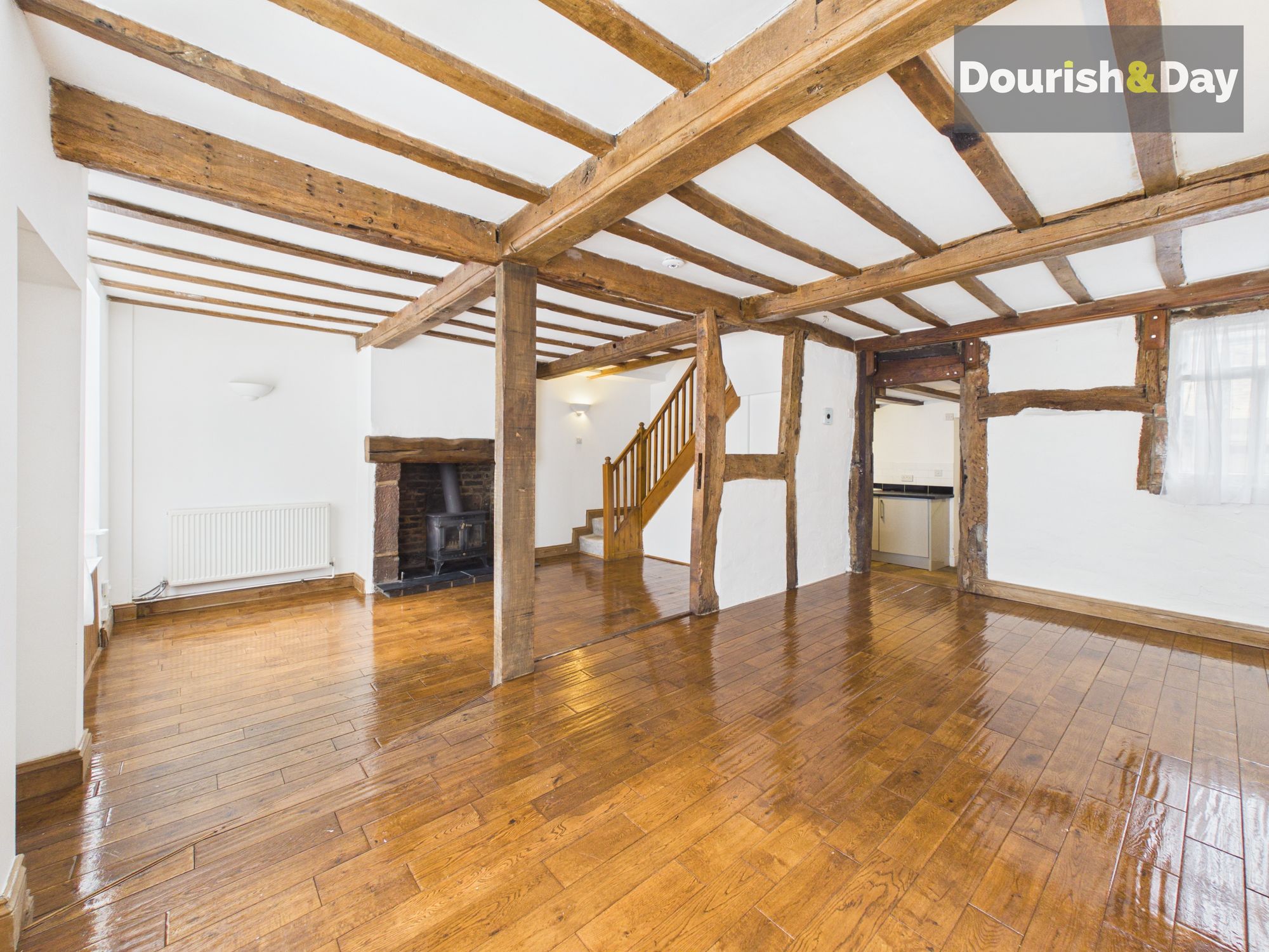 3 bed terraced house for sale in St. Marys Street, Market Drayton, TF9 - Property Image 2