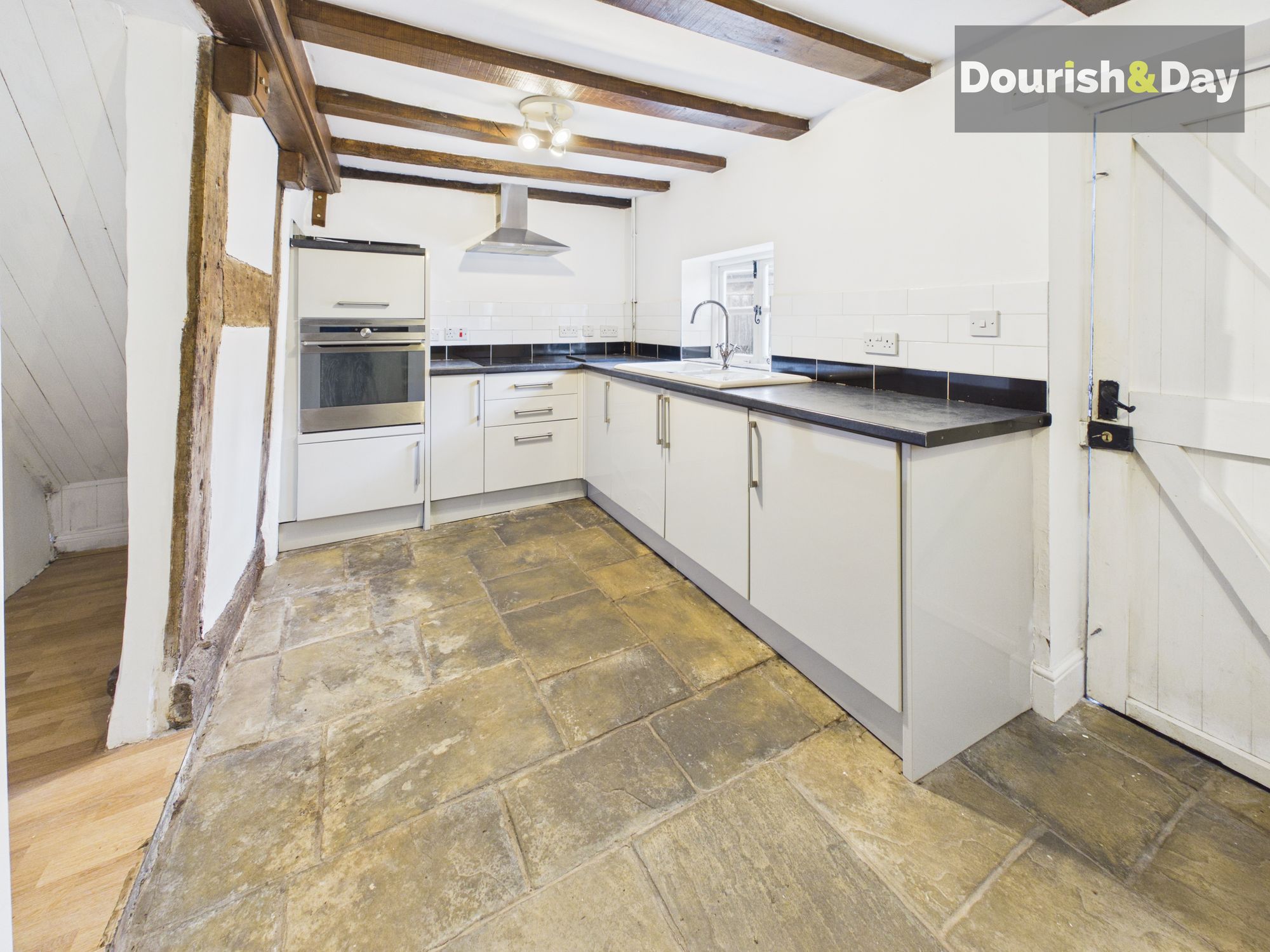 3 bed terraced house for sale in St. Marys Street, Market Drayton, TF9 - Property Image 9