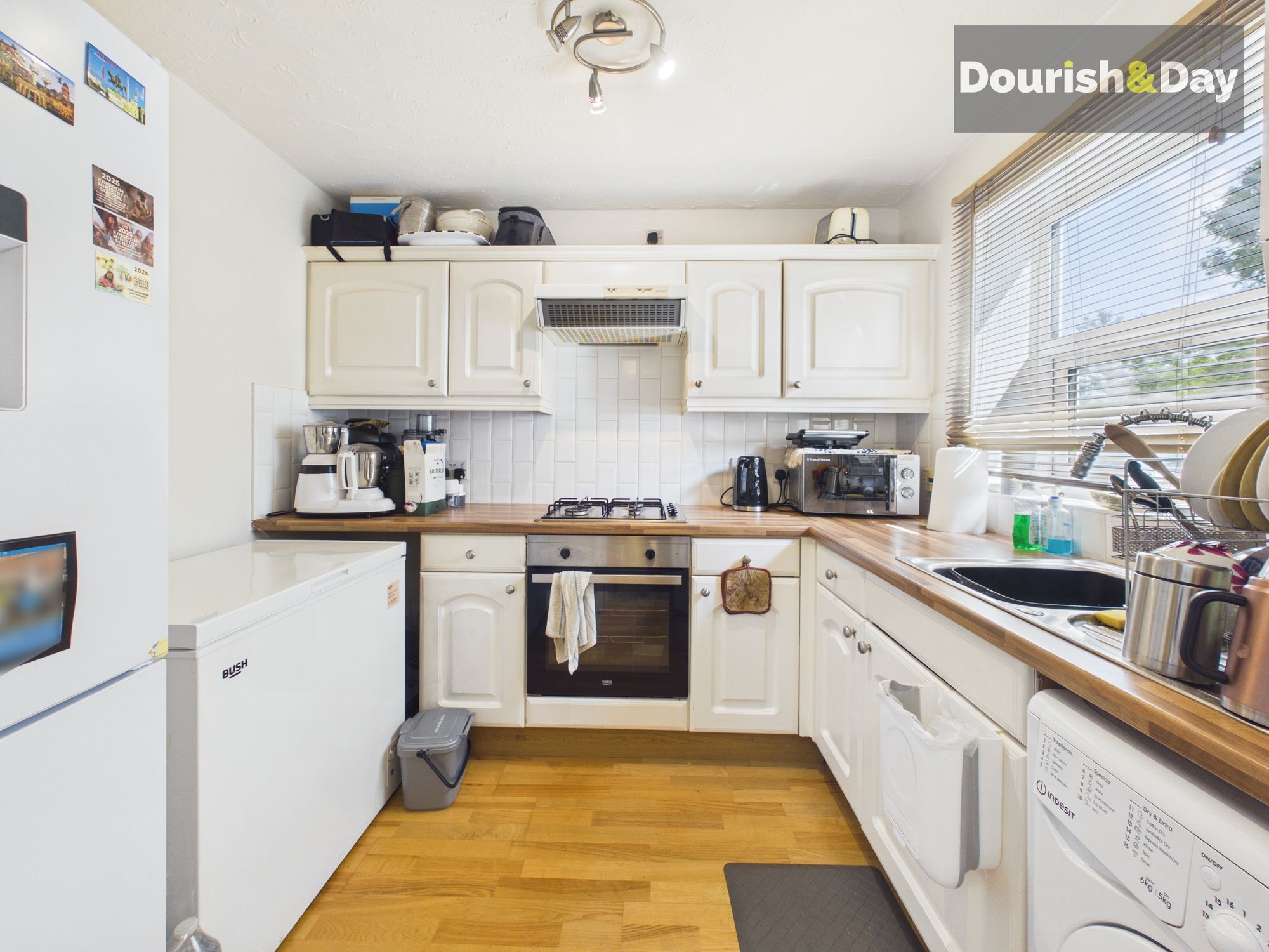 3 bed semi-detached house for sale in Romney Drive, Doxey, Stafford, ST16 - Property Image 7