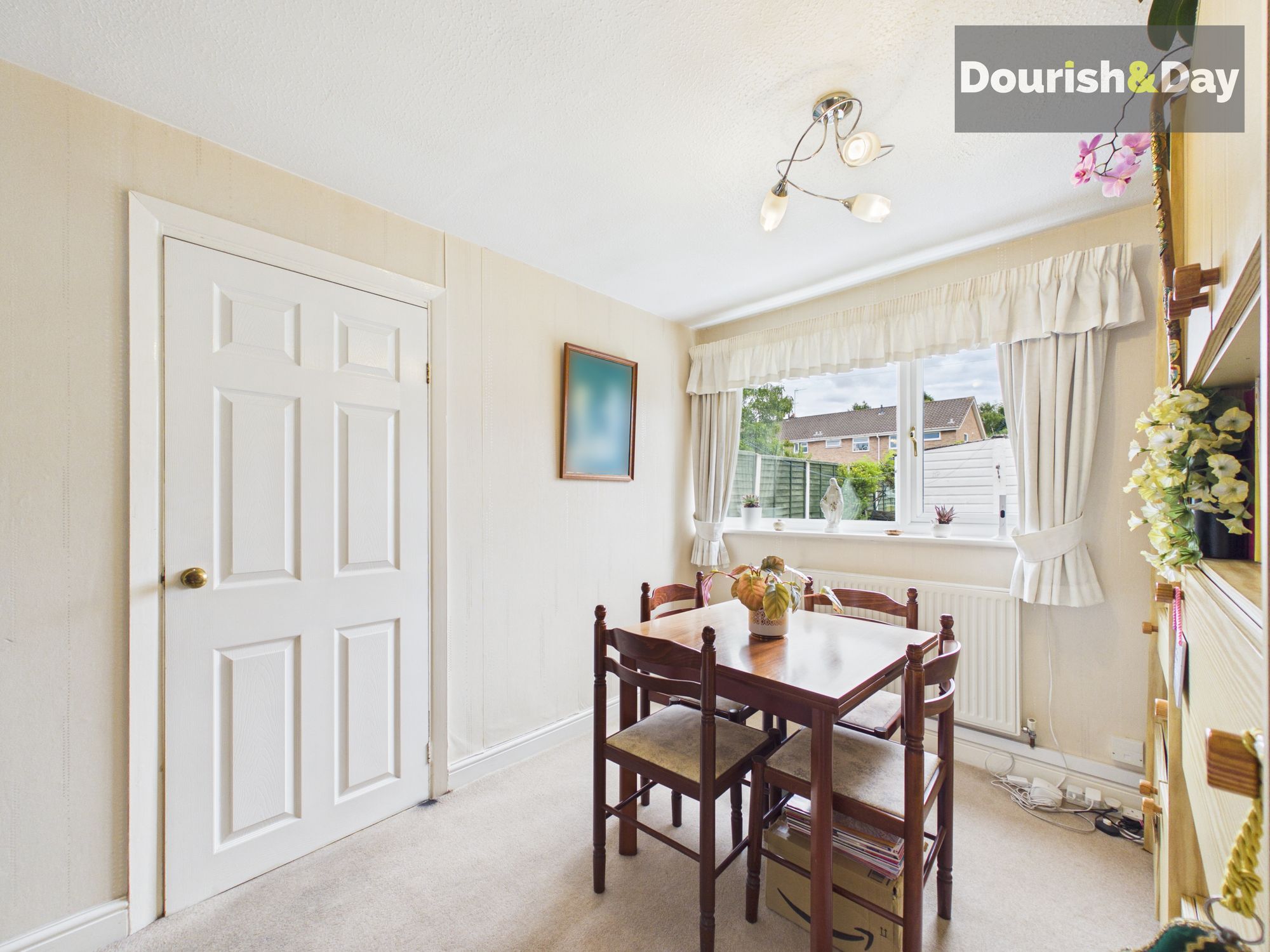 3 bed terraced house for sale in Oldfields Crescent, Great Haywood, ST18 - Property Image 7