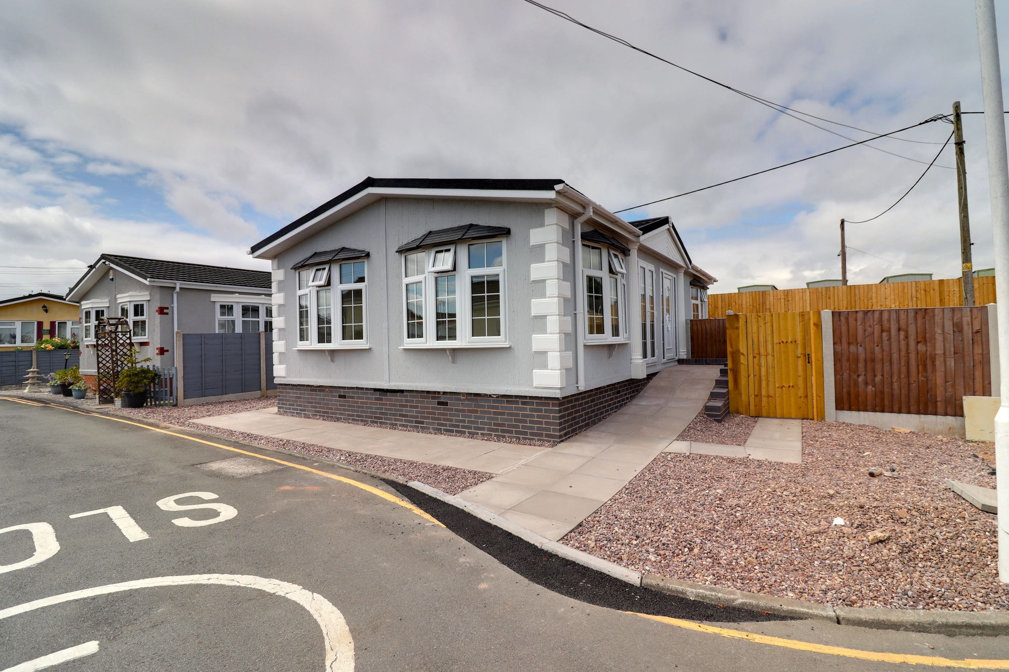 Within Lane, Hopton, ST18