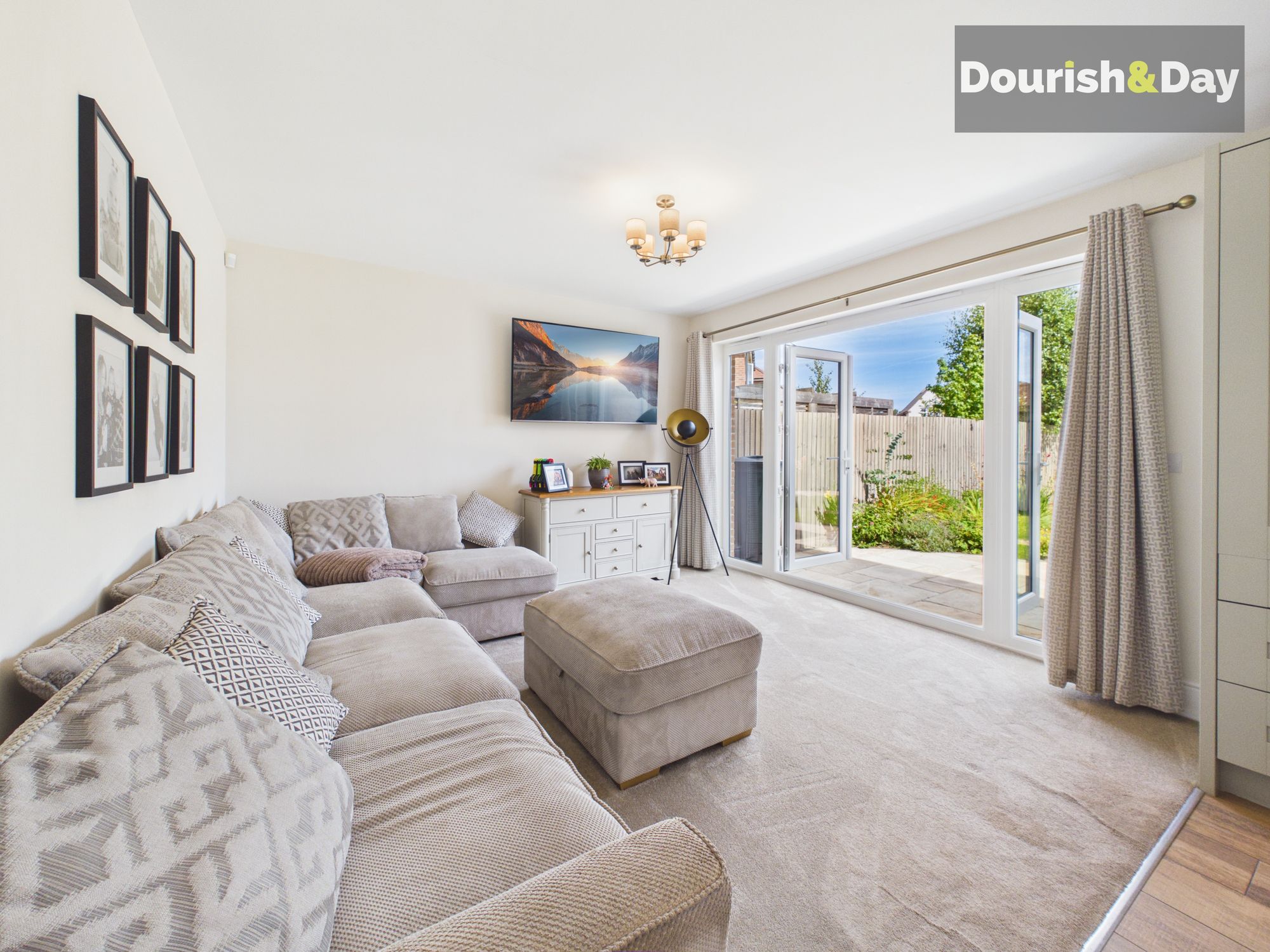 3 bed detached house for sale in Audlem Road, Stafford, ST18 - Property Image 13