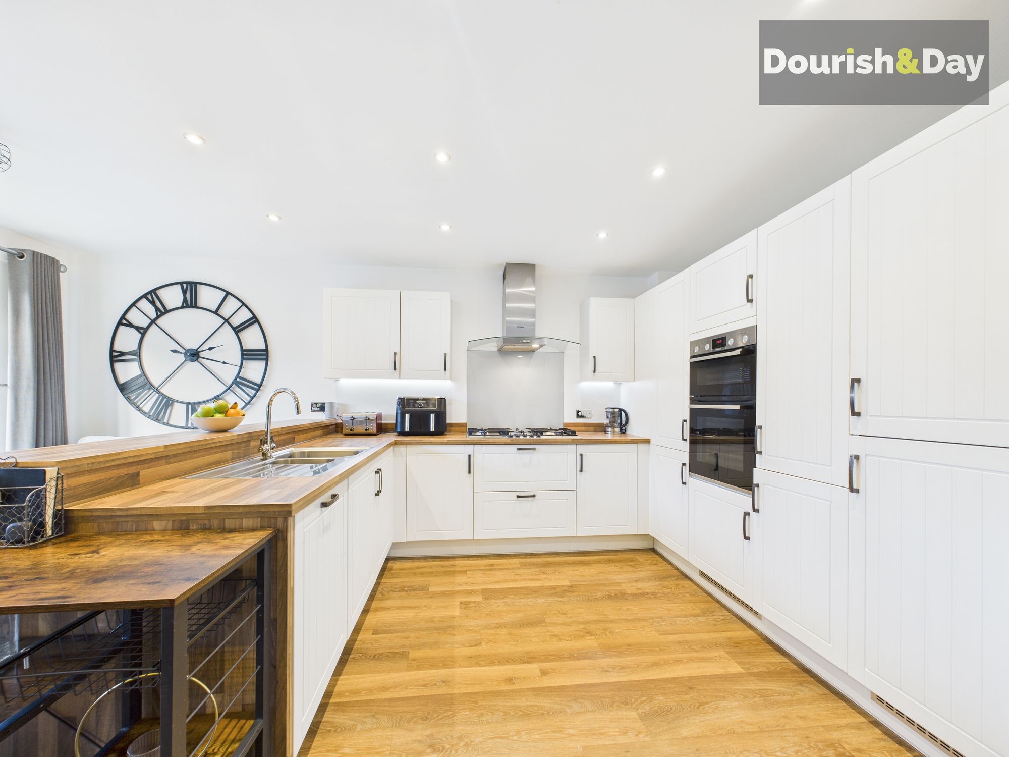 4 bed detached house for sale in Daffodil Drive, Gnosall, ST20 - Property Image 9