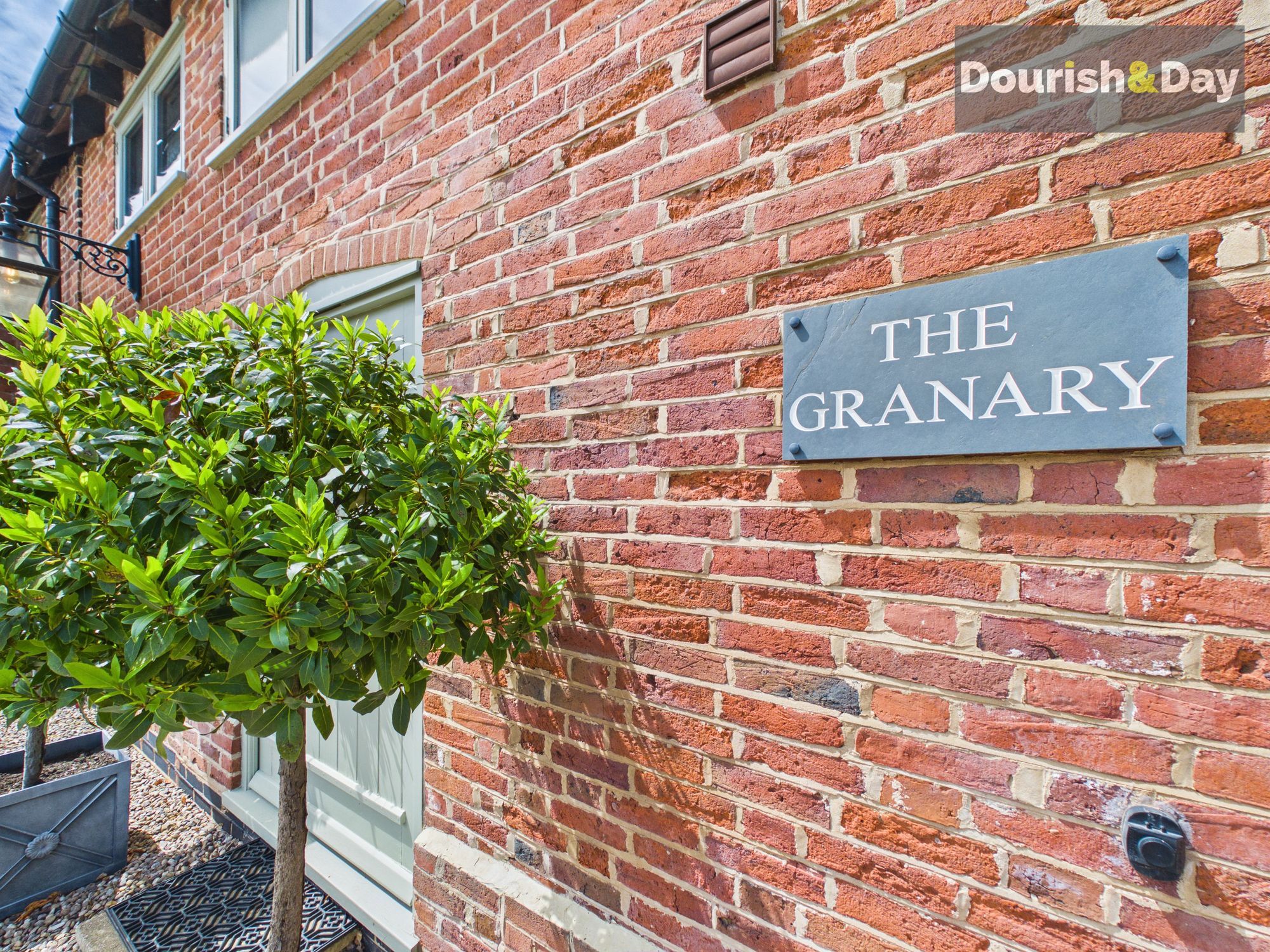 4 bed barn conversion for sale in Pillaton, Penkridge, ST19 - Property Image 8