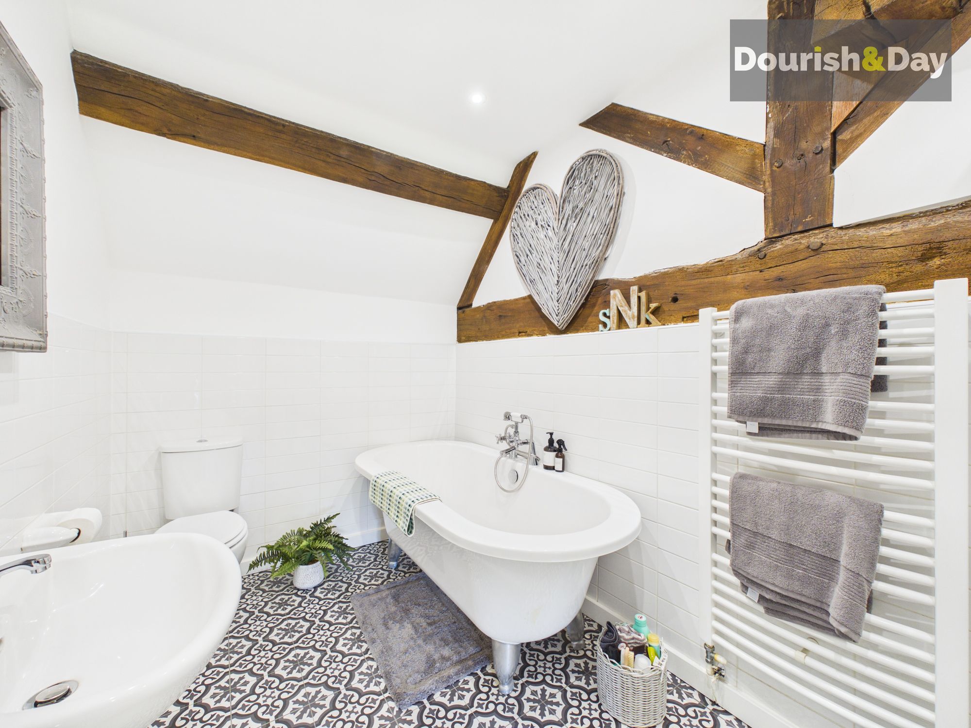 4 bed barn conversion for sale in Pillaton, Penkridge, ST19 - Property Image 35