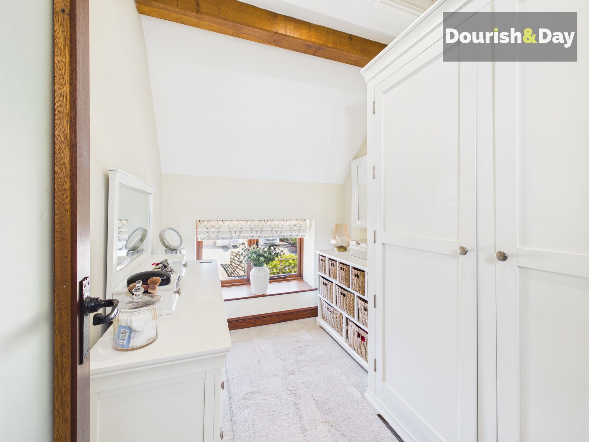 4 bed barn conversion for sale in Pillaton, Penkridge, ST19 - Property Image 38