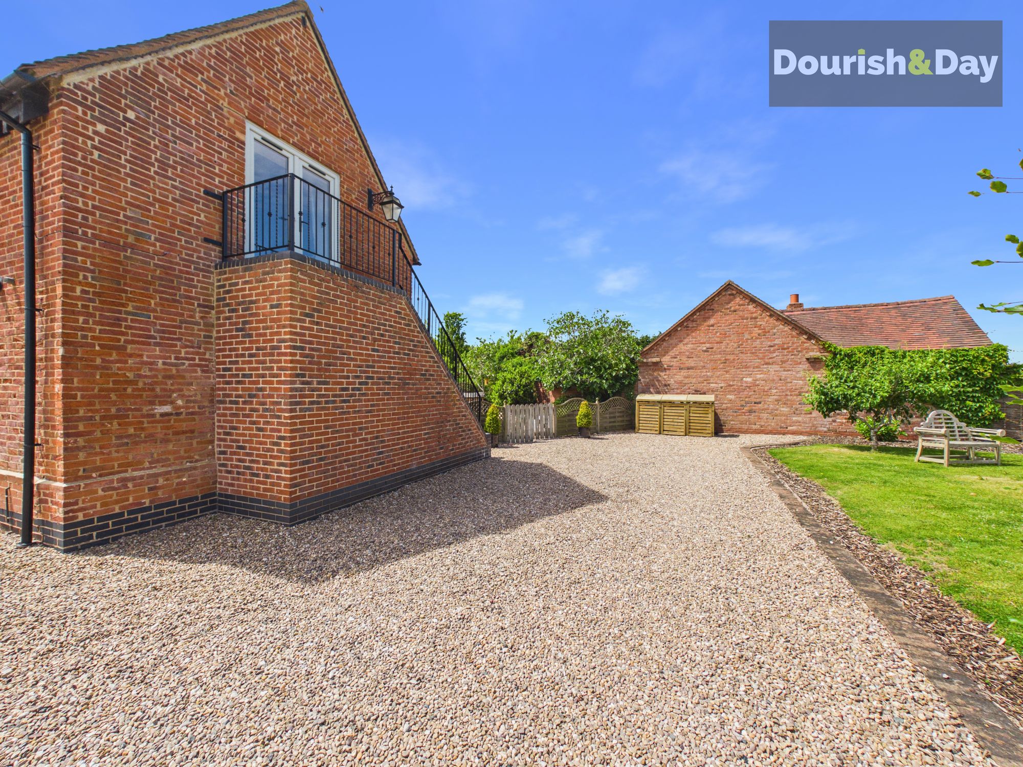 4 bed barn conversion for sale in Pillaton, Penkridge, ST19 - Property Image 39