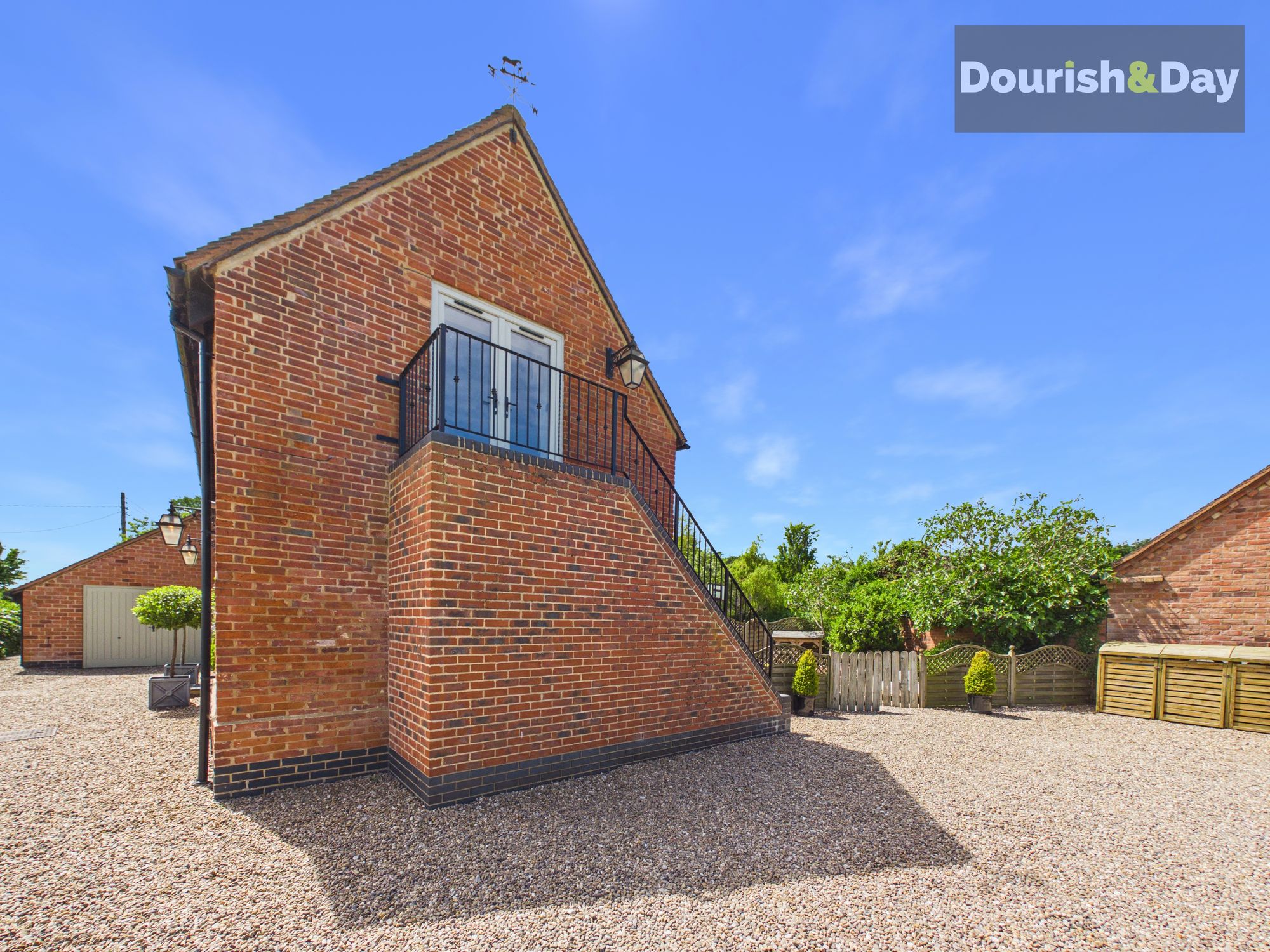 4 bed barn conversion for sale in Pillaton, Penkridge, ST19 - Property Image 40