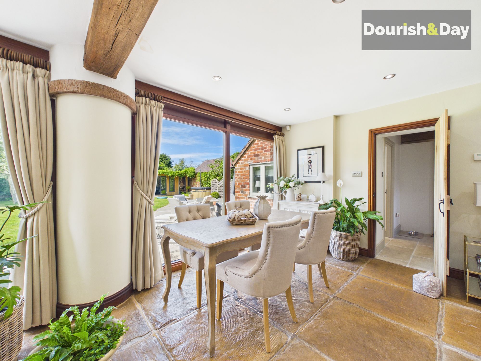 4 bed barn conversion for sale in Pillaton, Penkridge, ST19 - Property Image 19