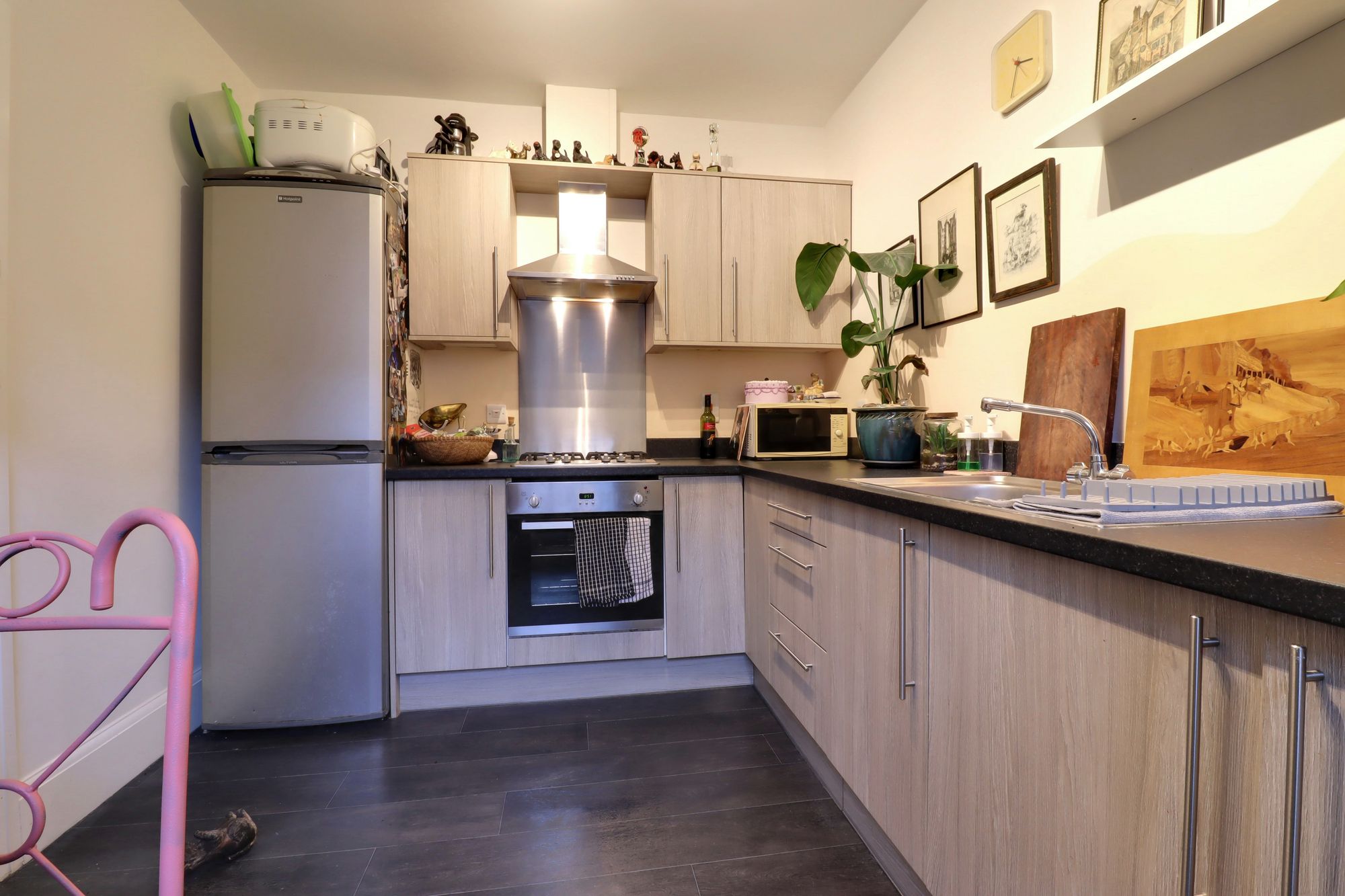 2 bed apartment for sale in St. Georges Parkway, Stafford, ST16 - Property Image 5