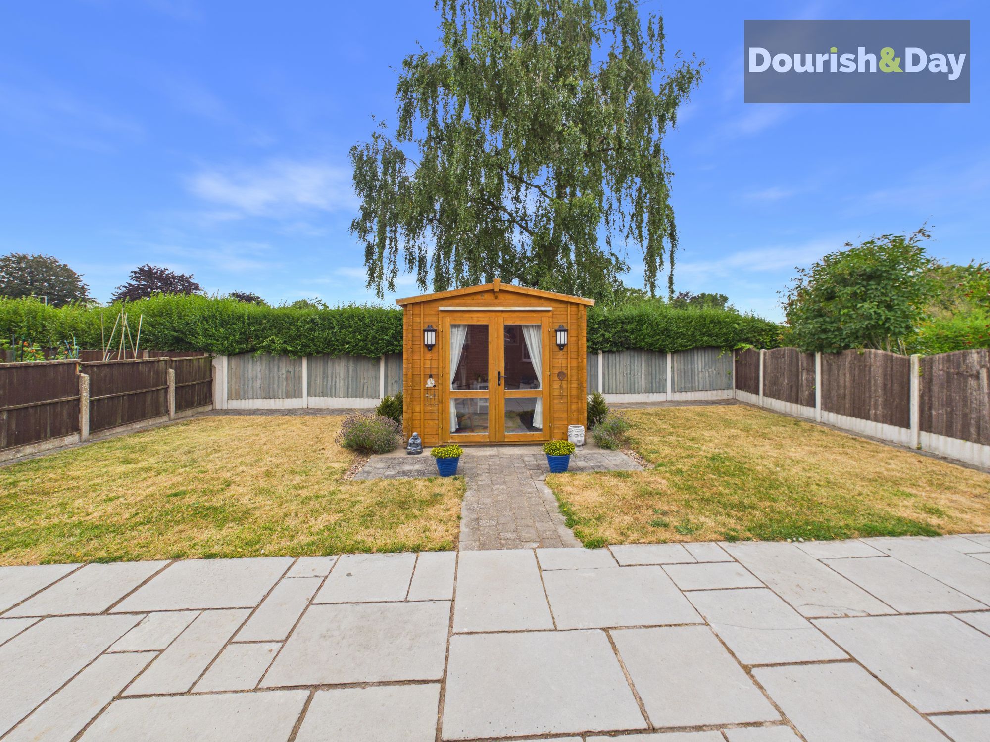 3 bed semi-detached bungalow for sale in Honiton Close, Stafford, ST17 - Property Image 3