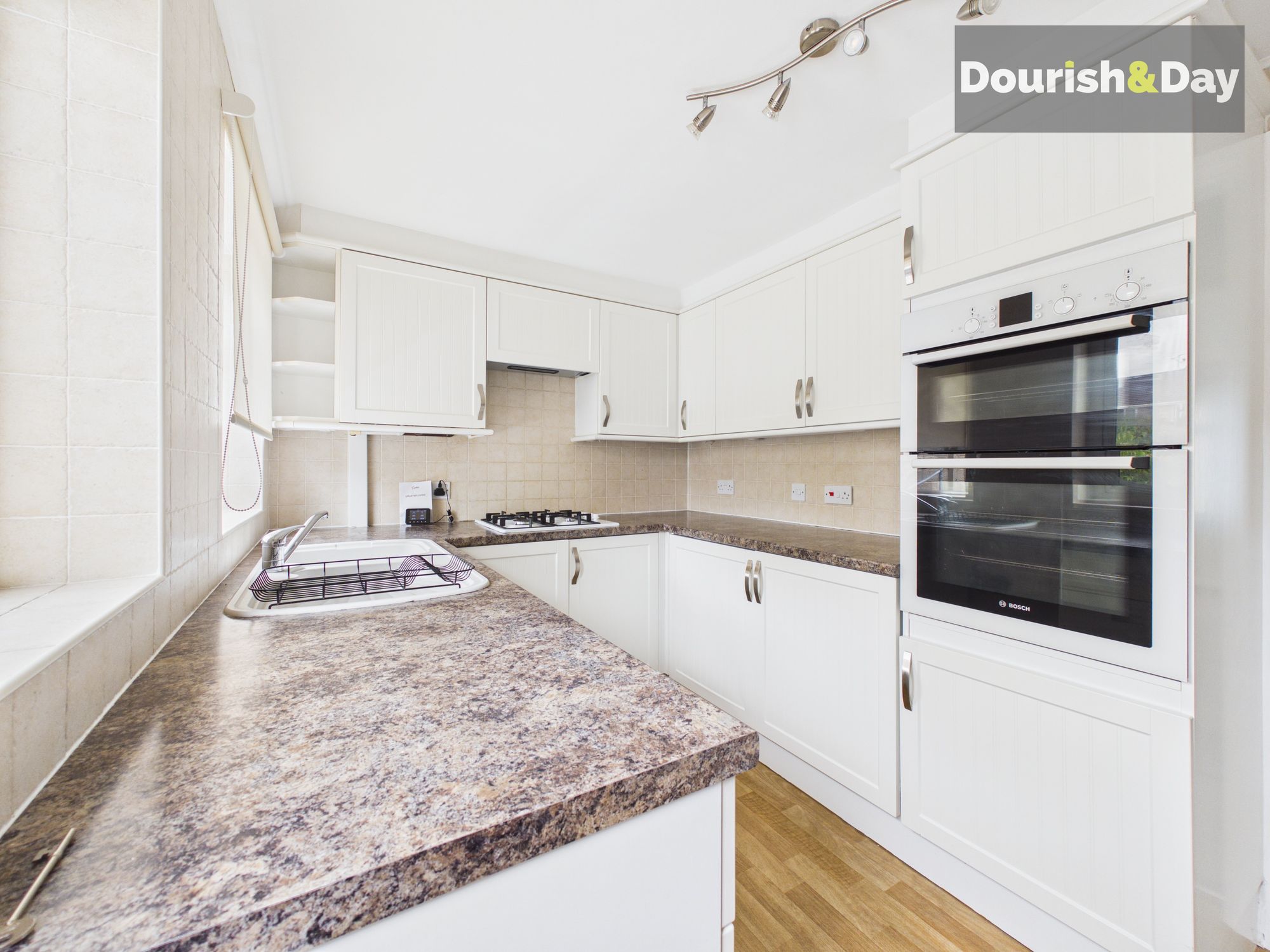 3 bed semi-detached house to rent in Mendip Avenue, Stafford, ST17 - Property Image 3