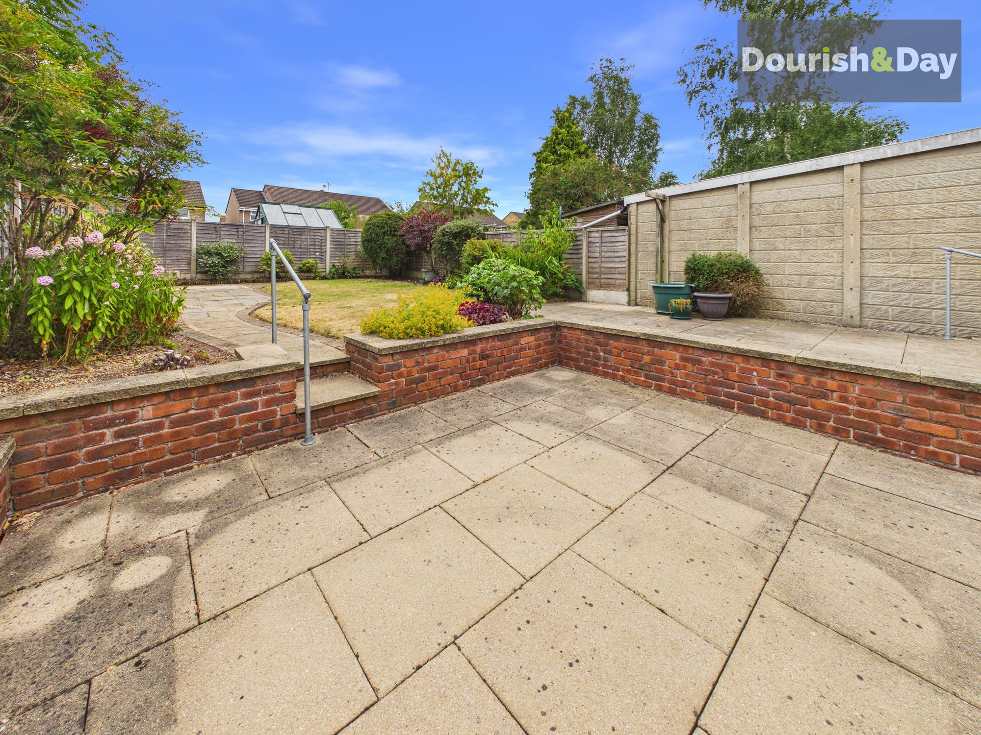 3 bed semi-detached house to rent in Mendip Avenue, Stafford, ST17 - Property Image 21