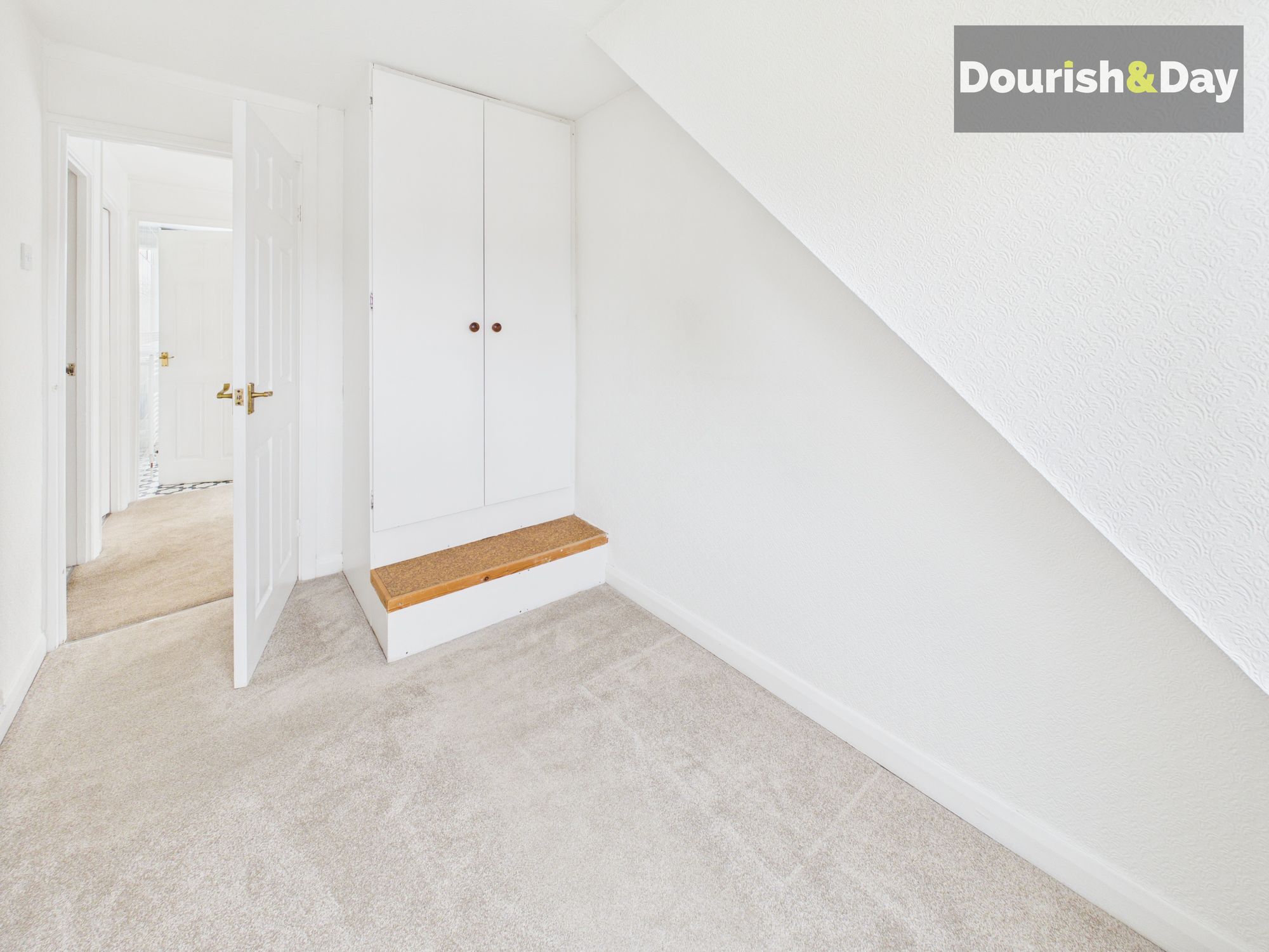 3 bed semi-detached house to rent in Mendip Avenue, Stafford, ST17 - Property Image 19