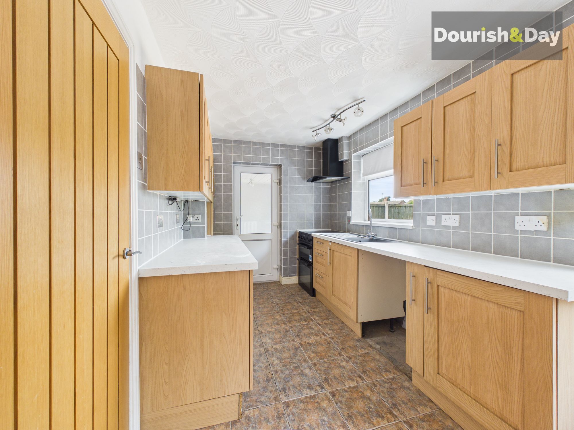3 bed semi-detached house to rent in Farmdown Road, Stafford, ST17 - Property Image 6