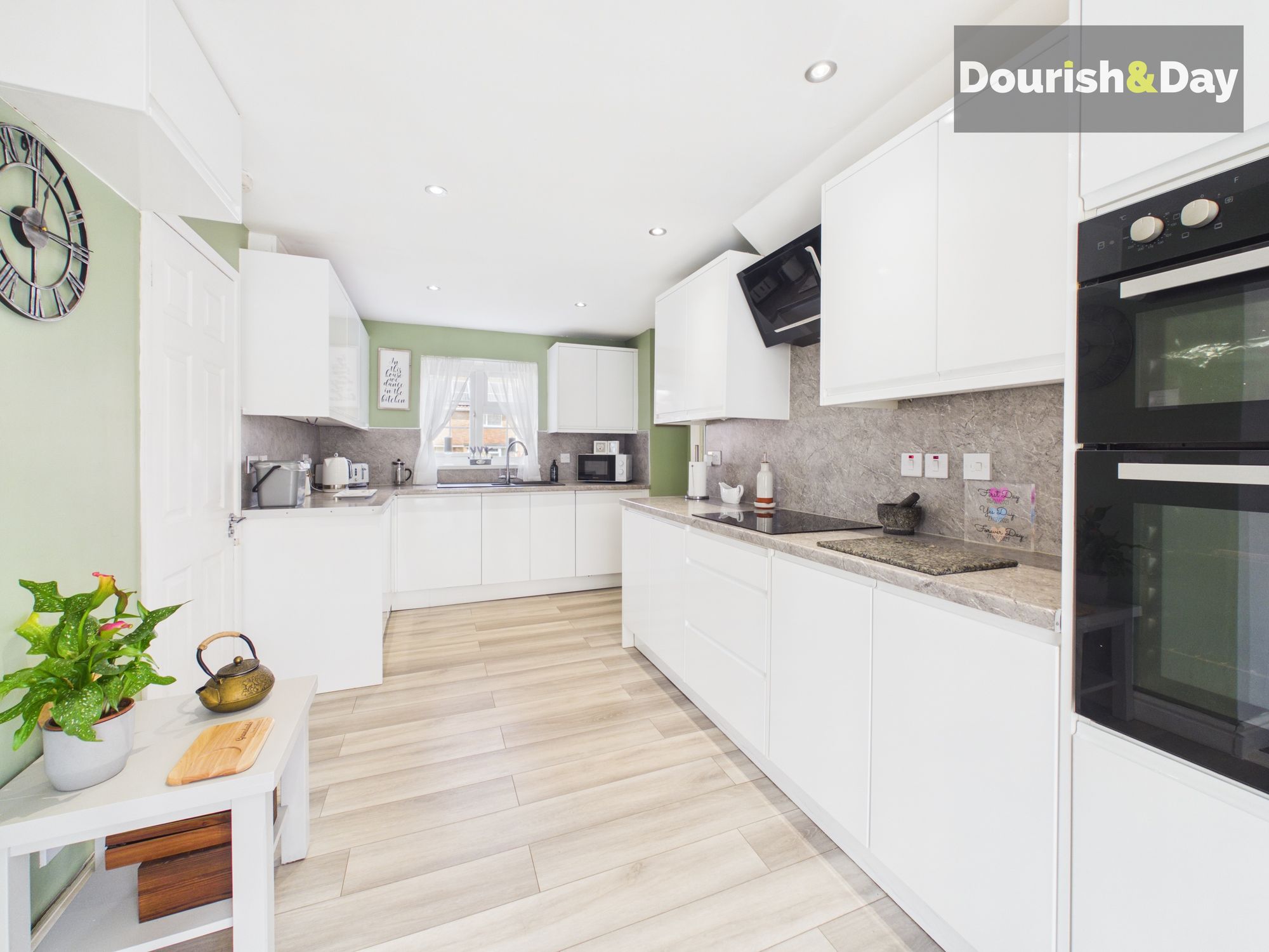 4 bed semi-detached house for sale in Oxbarn Road, Stafford, ST17 - Property Image 2