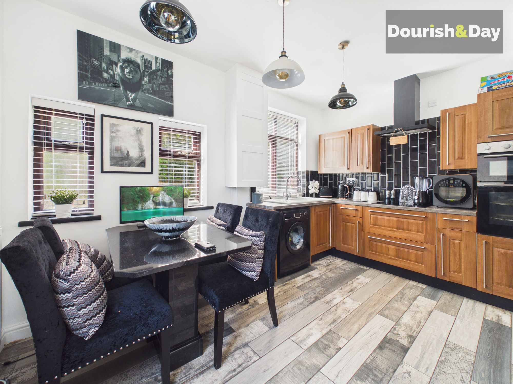 2 bed terraced house for sale in Rickerscote, Stafford, ST17 - Property Image 3