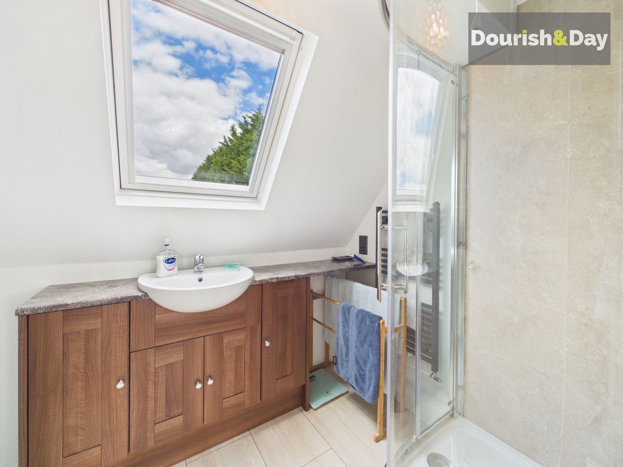 4 bed detached house for sale in Bank Top - Property Image 14