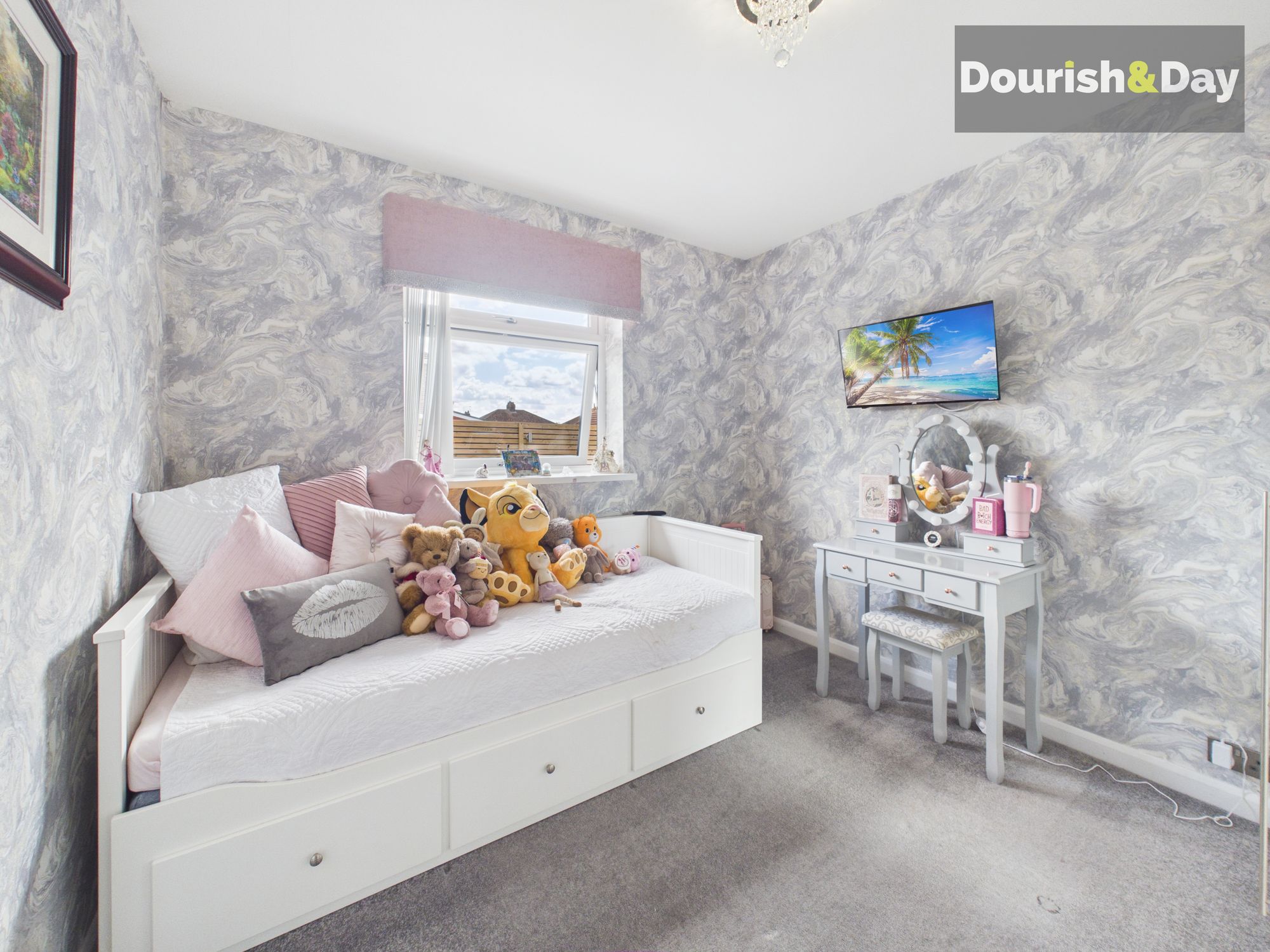 4 bed detached house for sale in First Avenue, Stafford, ST16 - Property Image 15