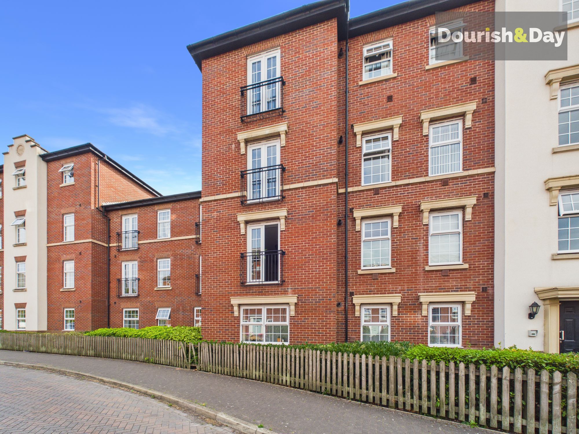 2 bed flat for sale in St. Georges Parkway, Stafford, ST16 - Property Image 10