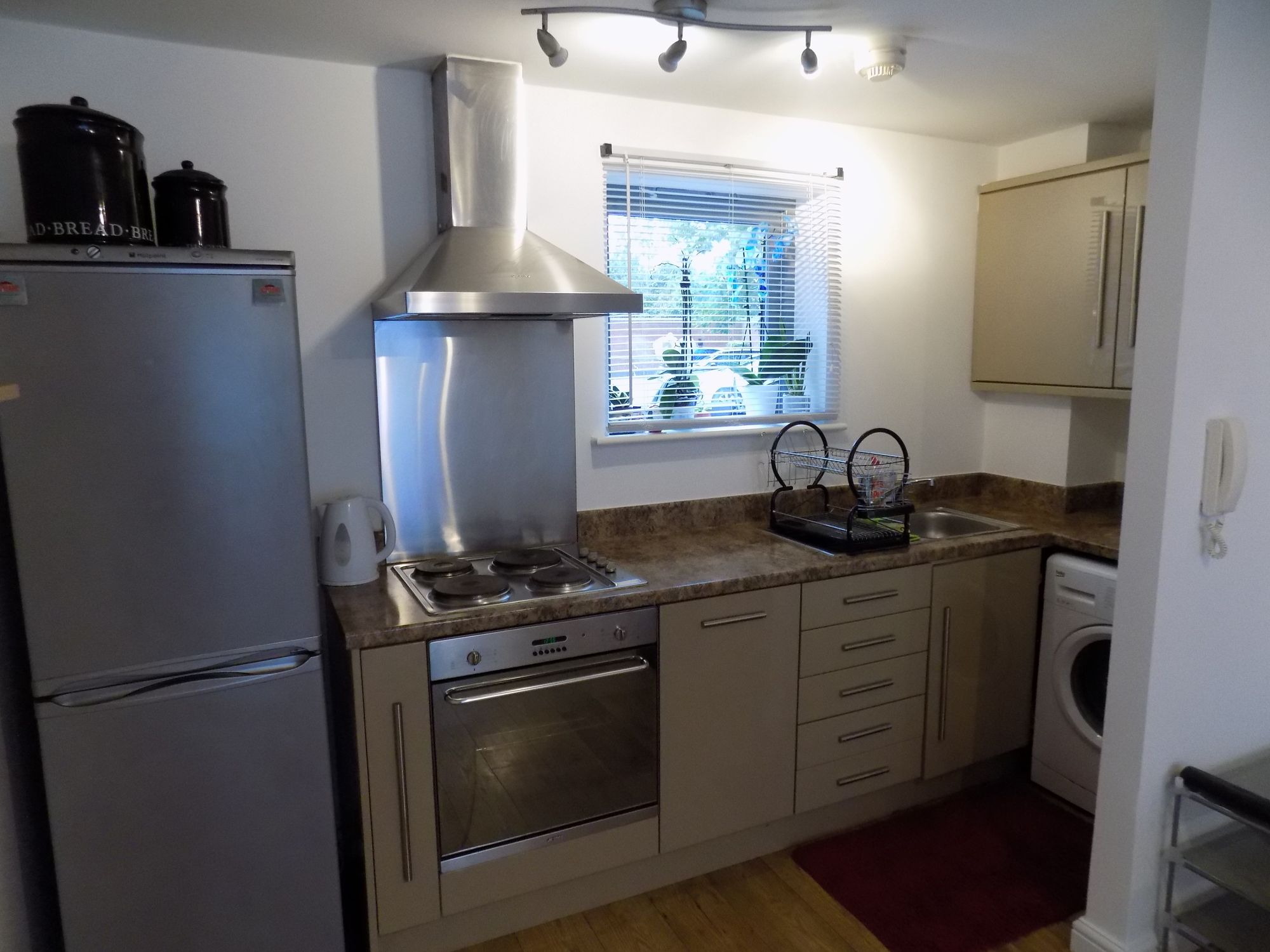 2 bed apartment to rent in Marsh Street, Stafford, ST16 - Property Image 4