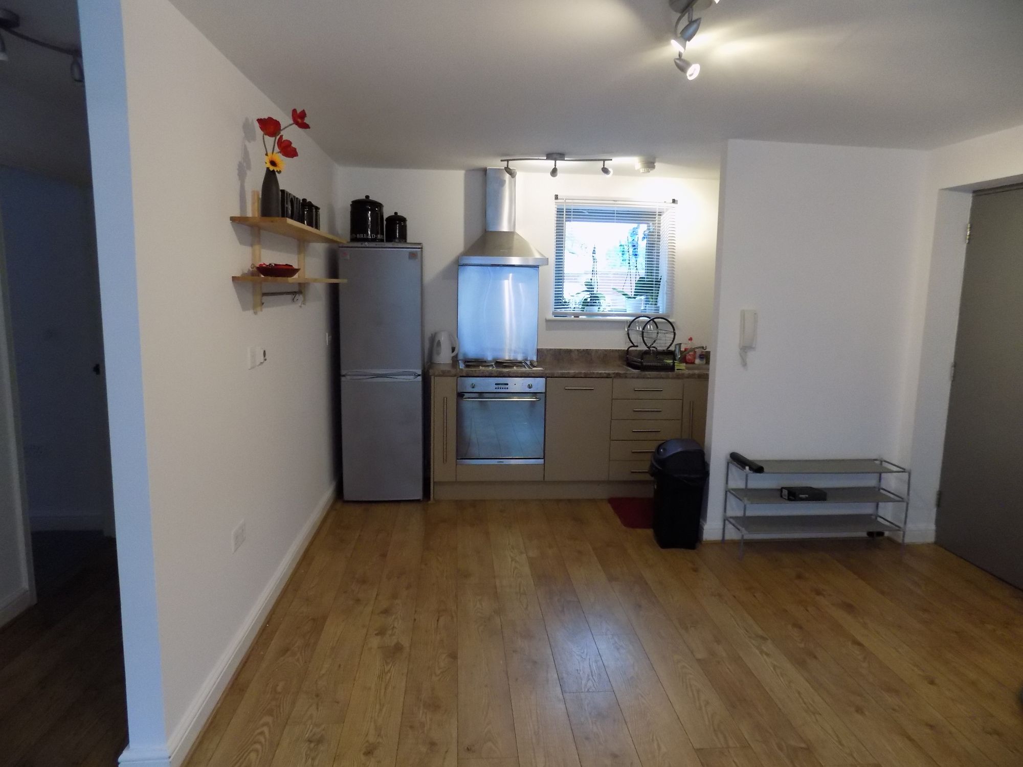 2 bed apartment to rent in Marsh Street, Stafford, ST16 - Property Image 3