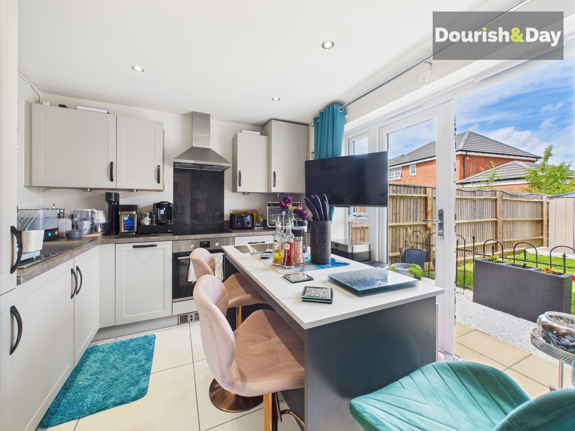 2 bed semi-detached house for sale in Betony Villas, Stafford, ST16 - Property Image 3