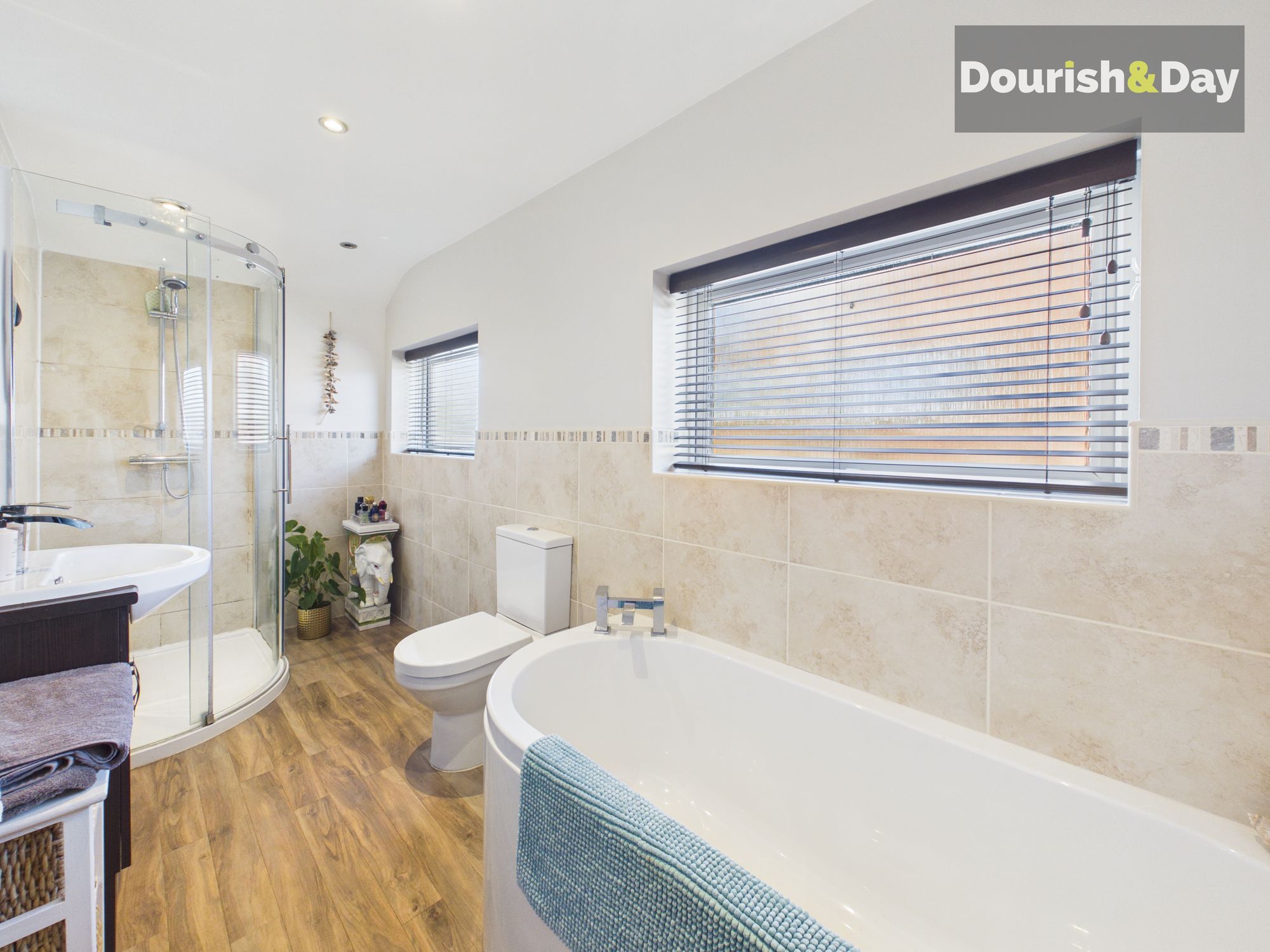 3 bed semi-detached house for sale in Baswich Crest, Stafford, ST17 - Property Image 17