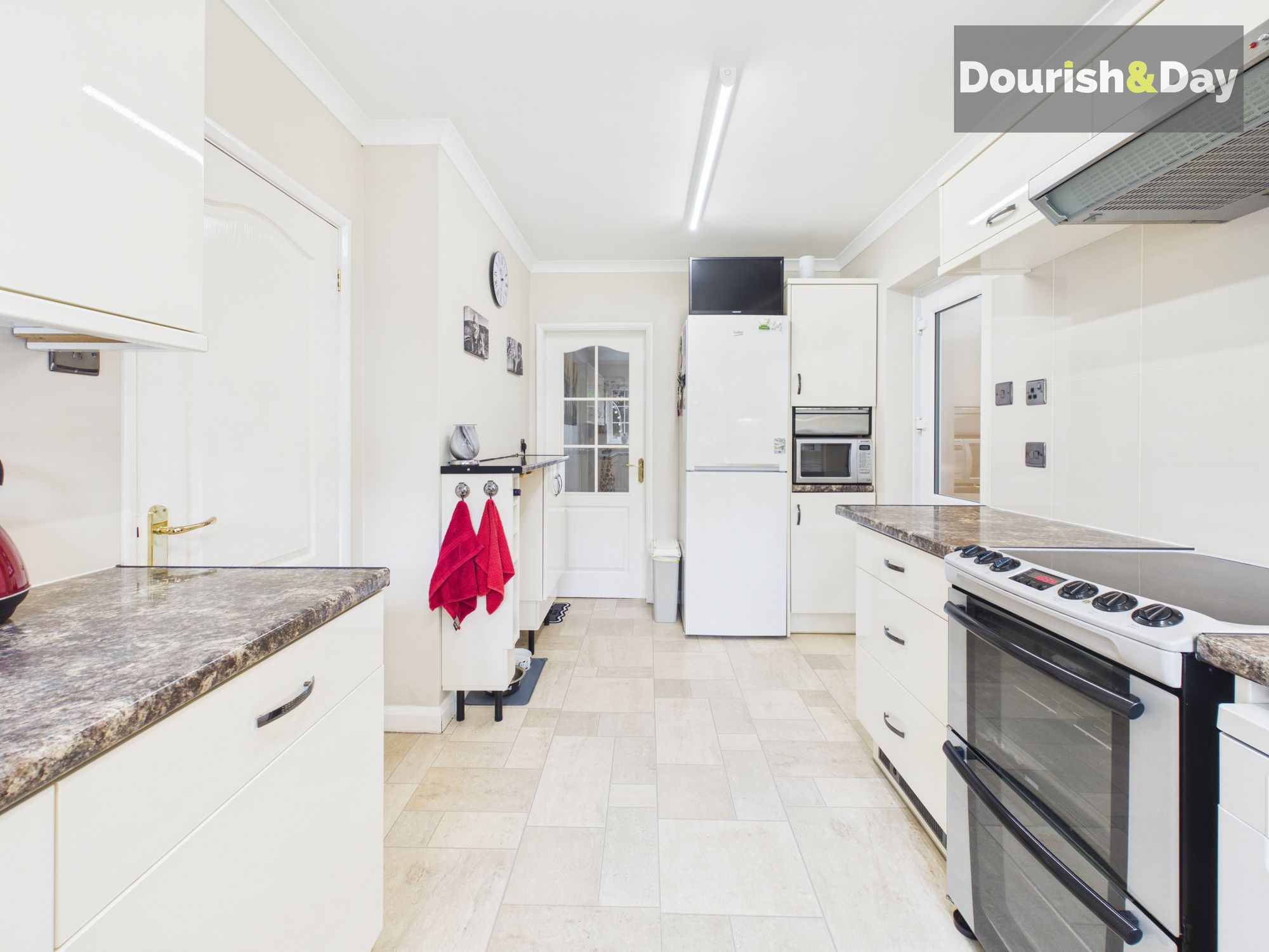 4 bed detached house for sale in Abbey Drive, Little Haywood, ST18  - Property Image 11
