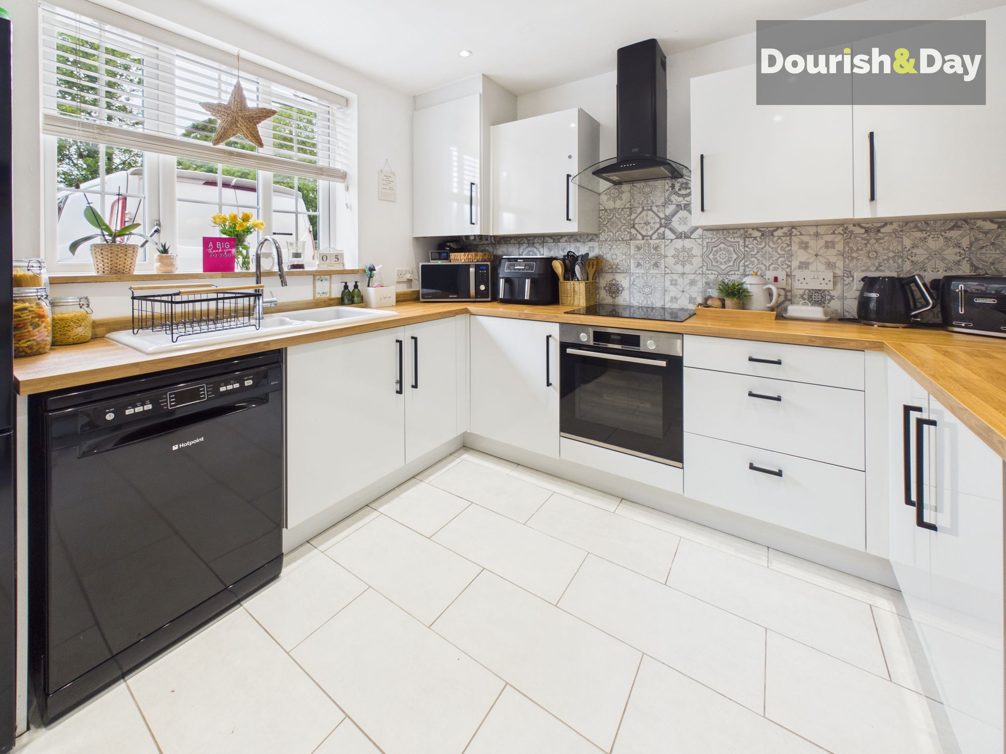 3 bed terraced house for sale in Heron Brook, Gnosall, ST20 - Property Image 6