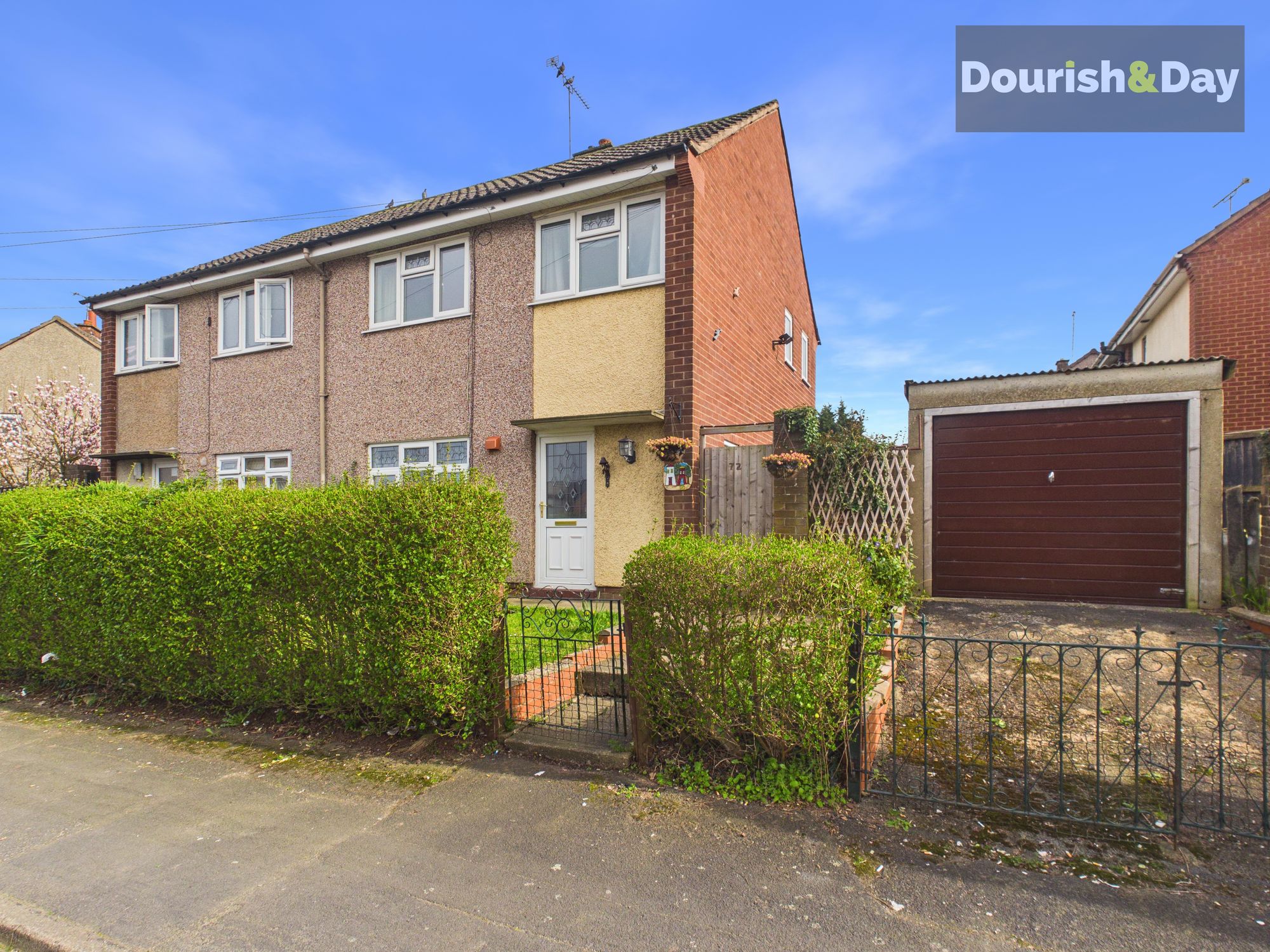 3 bed semi-detached house for sale in Swinburne Close, Stafford, ST17 - Property Image 1