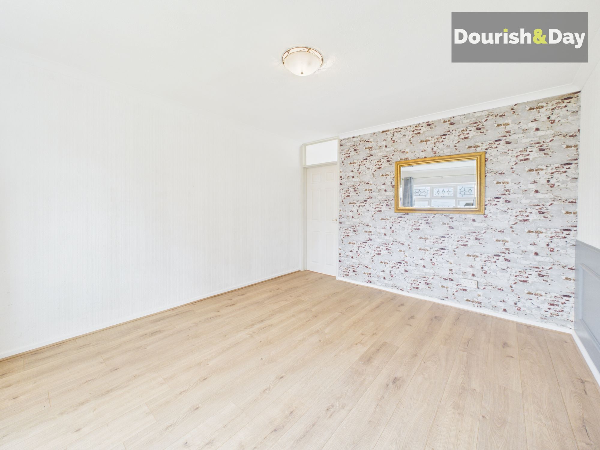 3 bed semi-detached house for sale in Swinburne Close, Stafford, ST17 - Property Image 2
