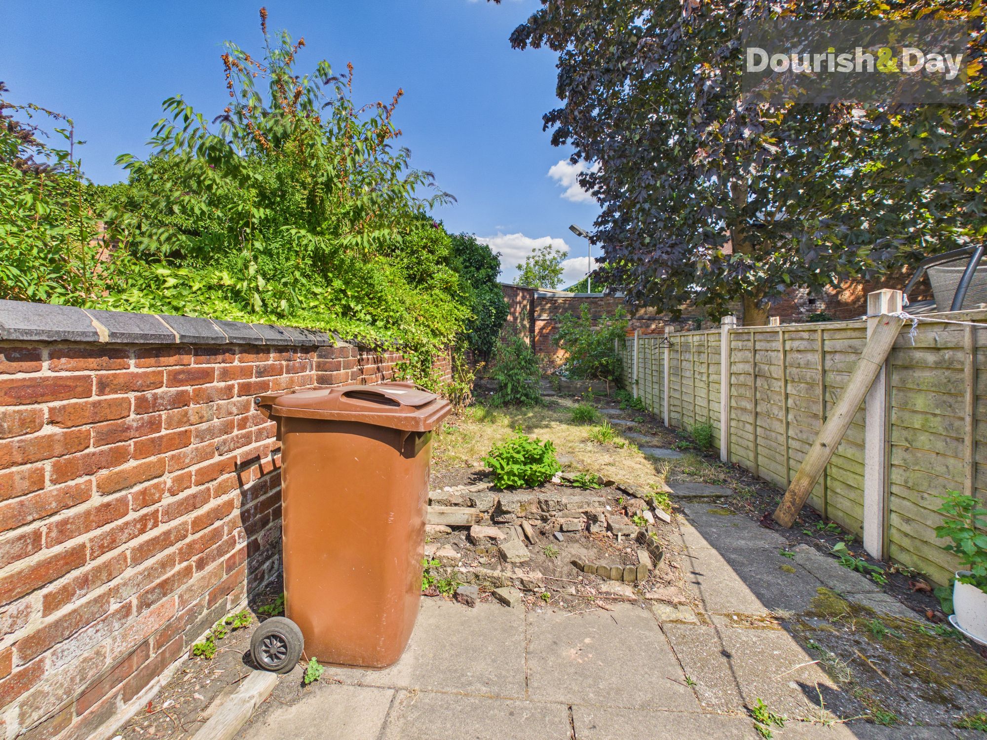2 bed mid-terraced house to rent in Orchard Street, Stafford, ST17 - Property Image 10