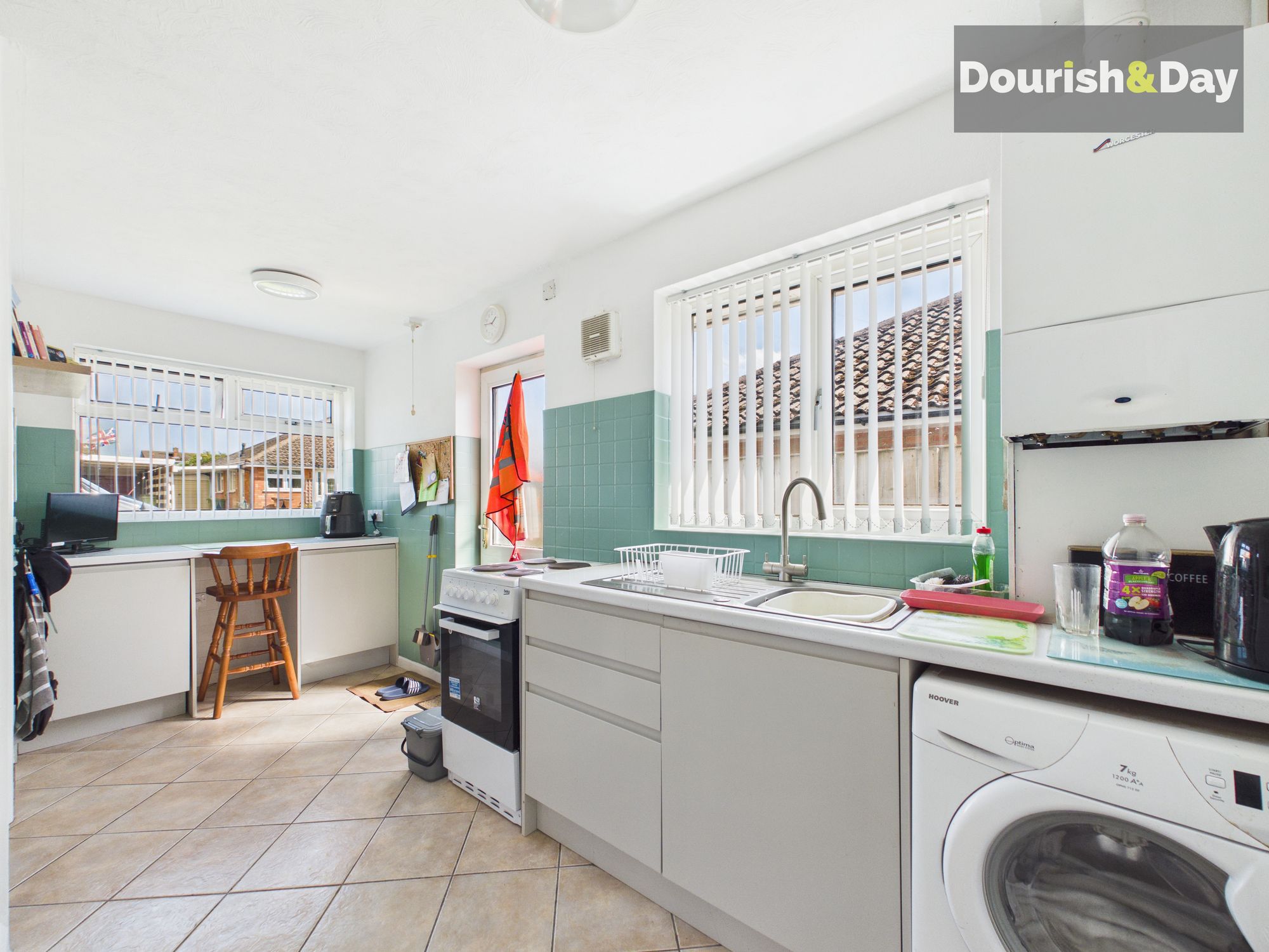 3 bed detached bungalow for sale in Shelmore Close, Stafford, ST16 - Property Image 7
