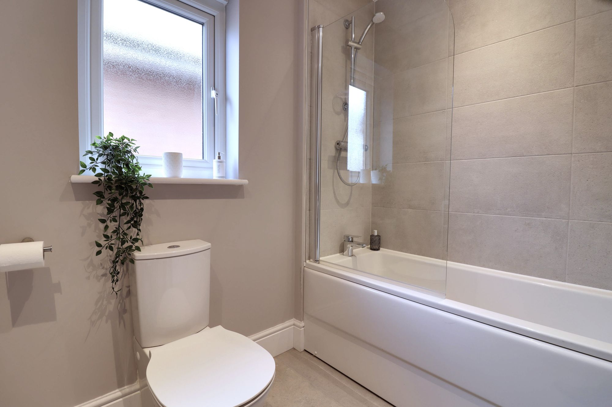 5 bed detached house for sale in Oberton Gardens, Stafford, ST18 - Property Image 20