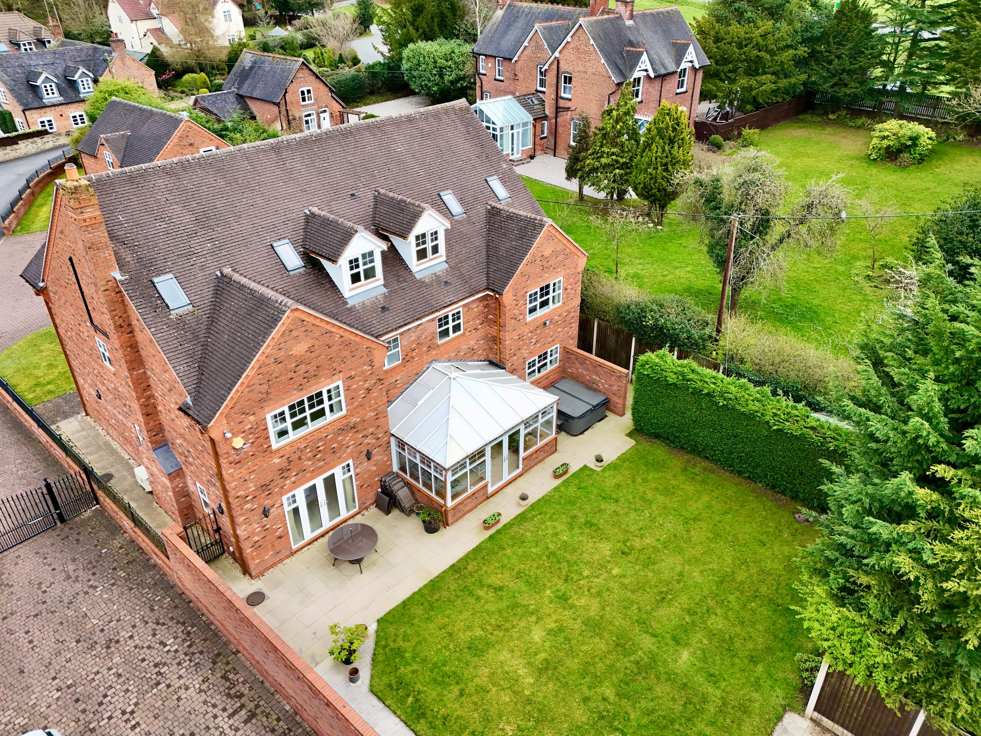 6 bed detached house for sale in The Green, Milford, ST17 - Property Image 51
